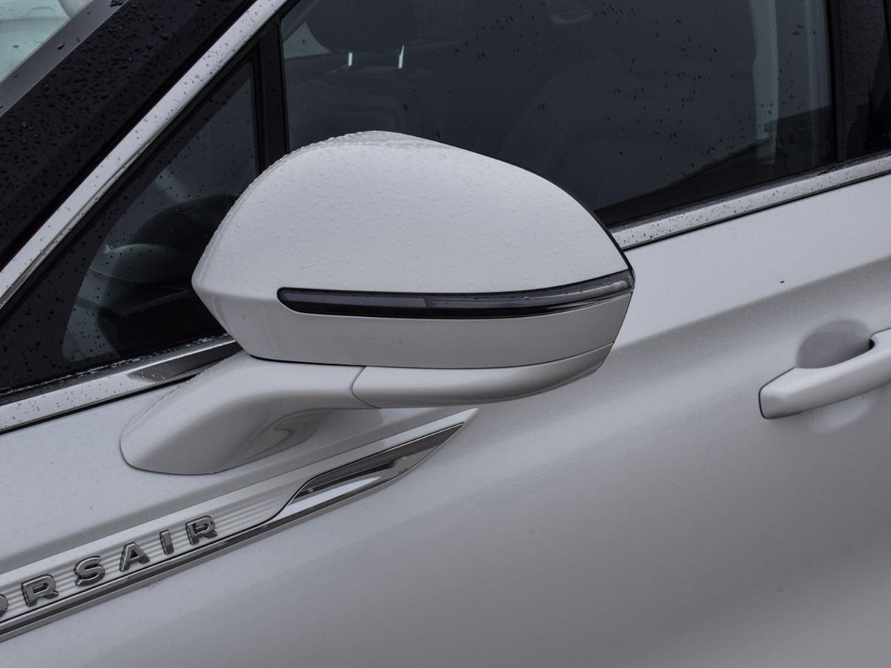 2022 Lincoln Corsair Reserve Panoroof   Jet Pkg   Elements Package Photo