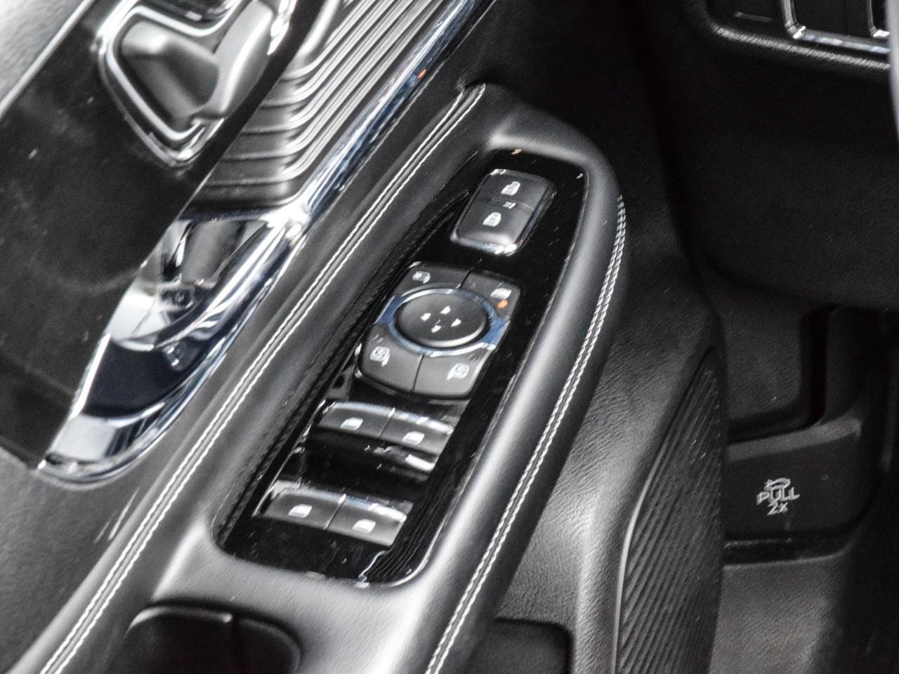 2022 Lincoln Corsair Reserve Panoroof   Jet Pkg   Elements Package Photo