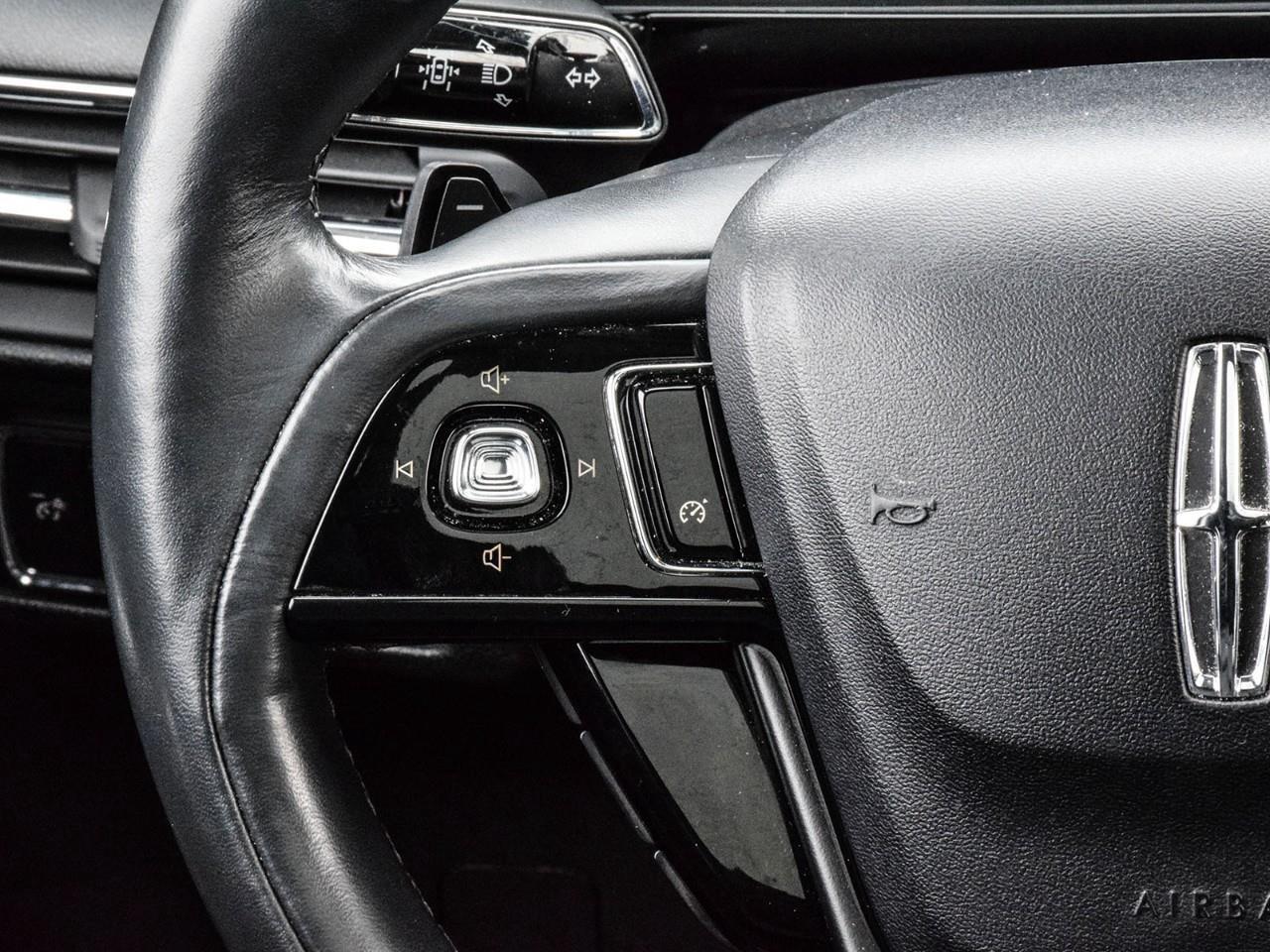 2022 Lincoln Corsair Reserve Panoroof   Jet Pkg   Elements Package Photo