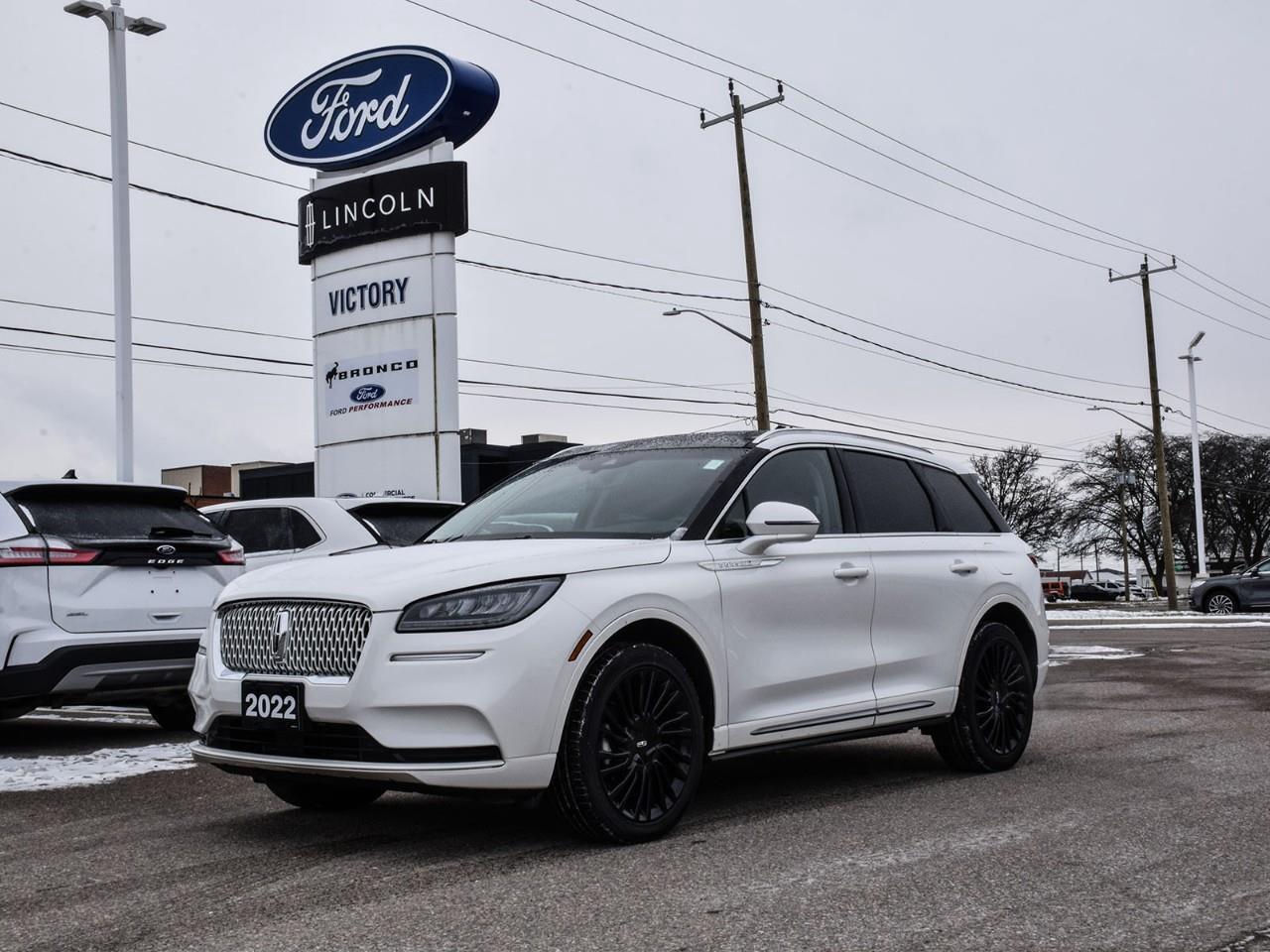 2022 Lincoln Corsair Reserve Panoroof   Jet Pkg   Elements Package Photo