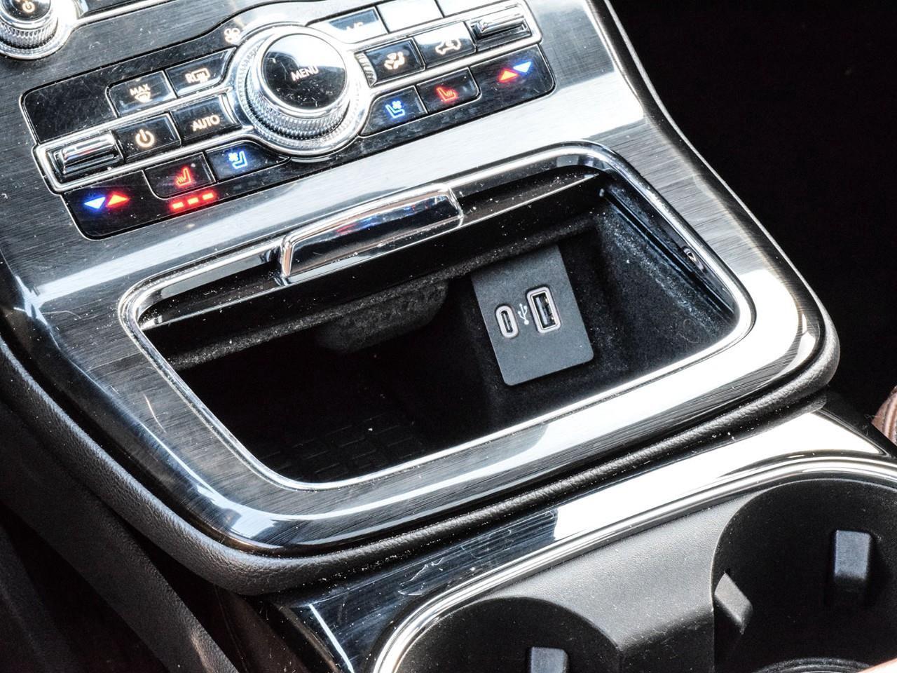 2023 Lincoln Nautilus Reserve 2.7L V6   Class II Tow Pkg   Jet Pkg Photo