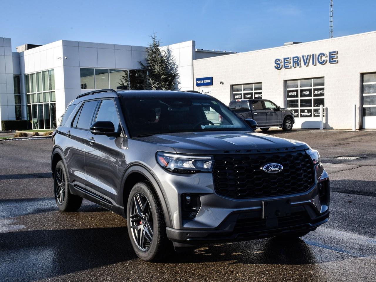 2025 Ford Explorer ST-Line Photo4