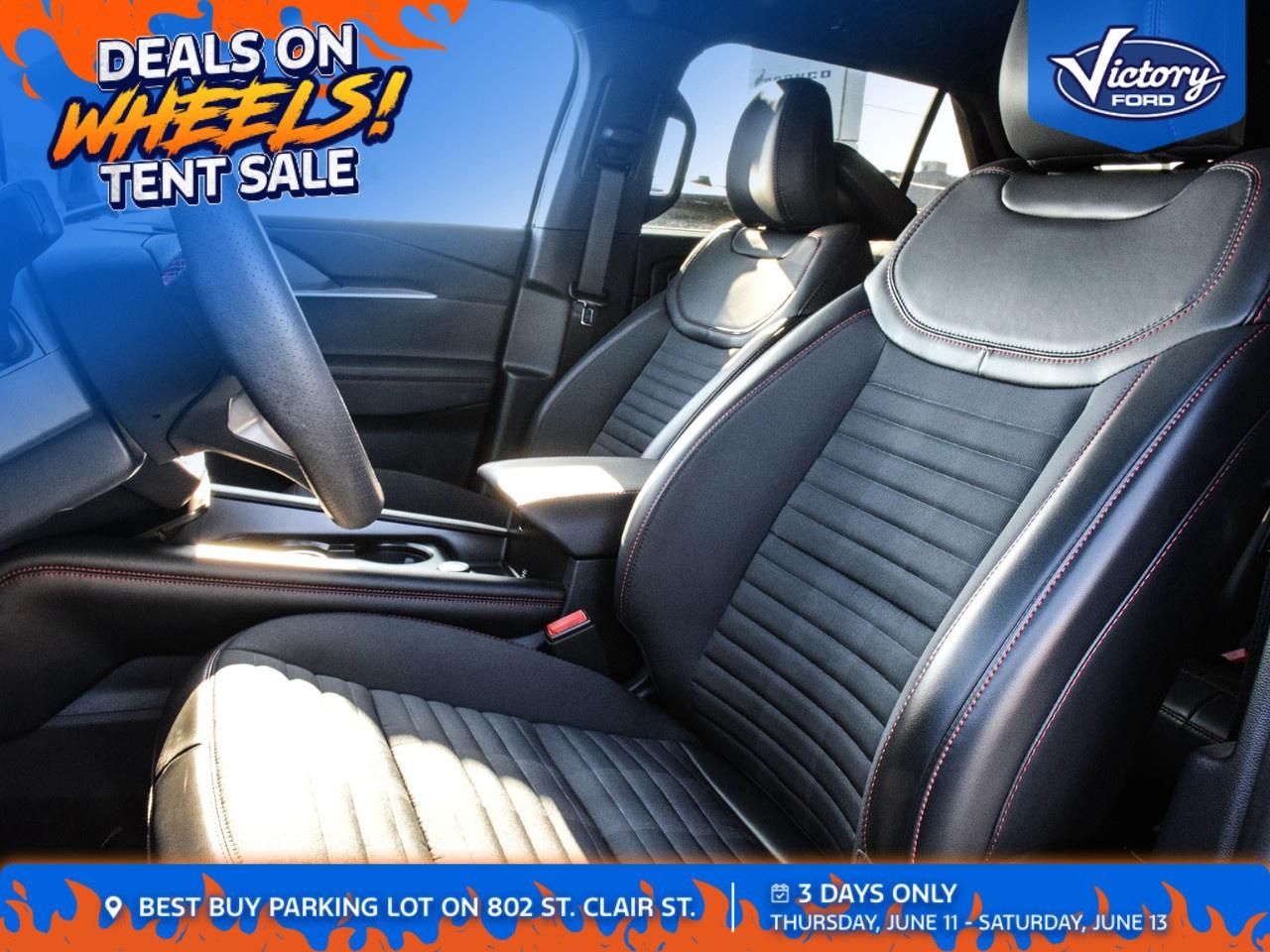2025 Ford Explorer ST-Line 4WD Photo