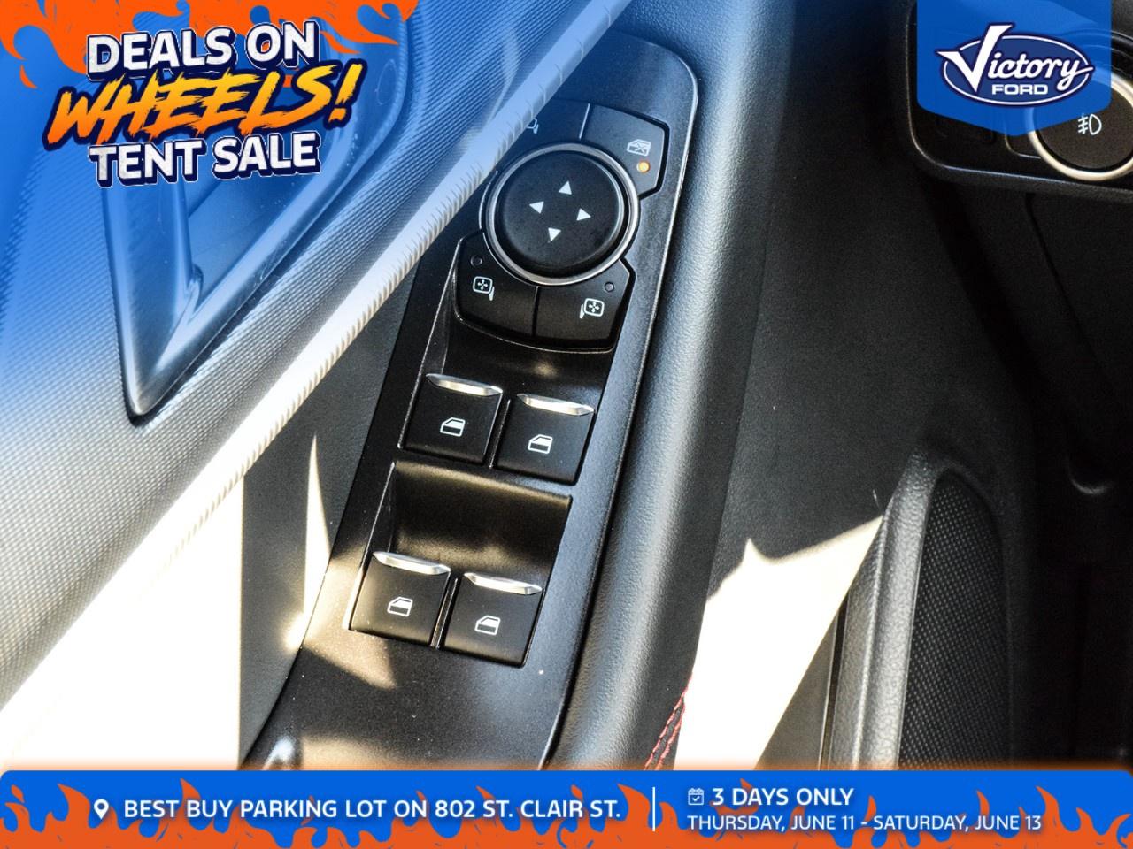 2025 Ford Explorer ST-Line 4WD Photo
