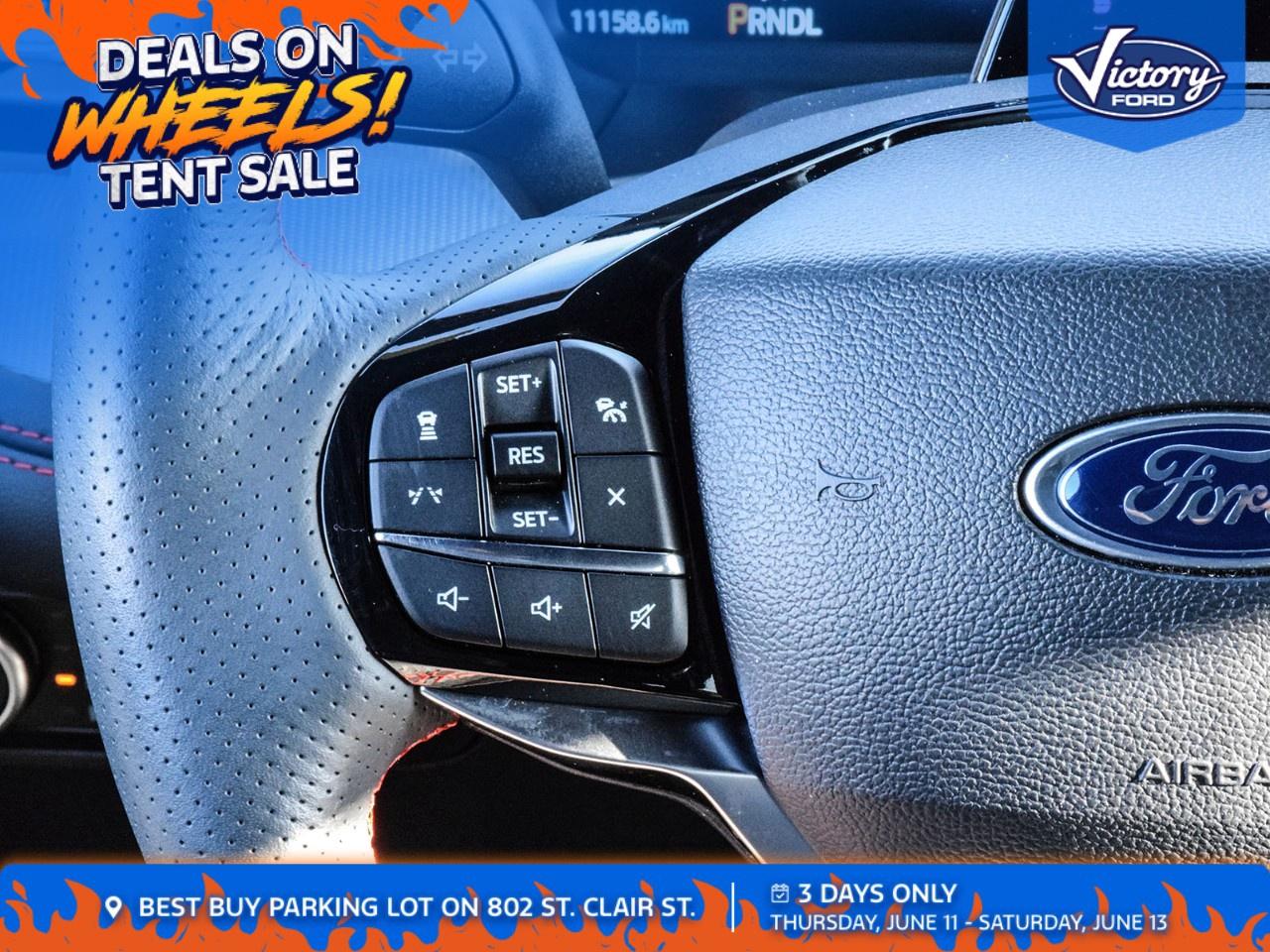 2025 Ford Explorer ST-Line 4WD Photo