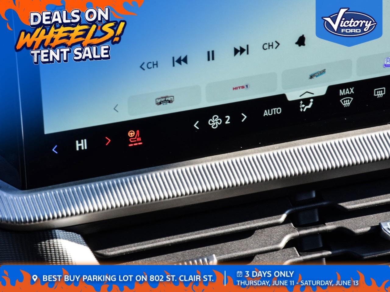 2025 Ford Explorer ST-Line 4WD Photo