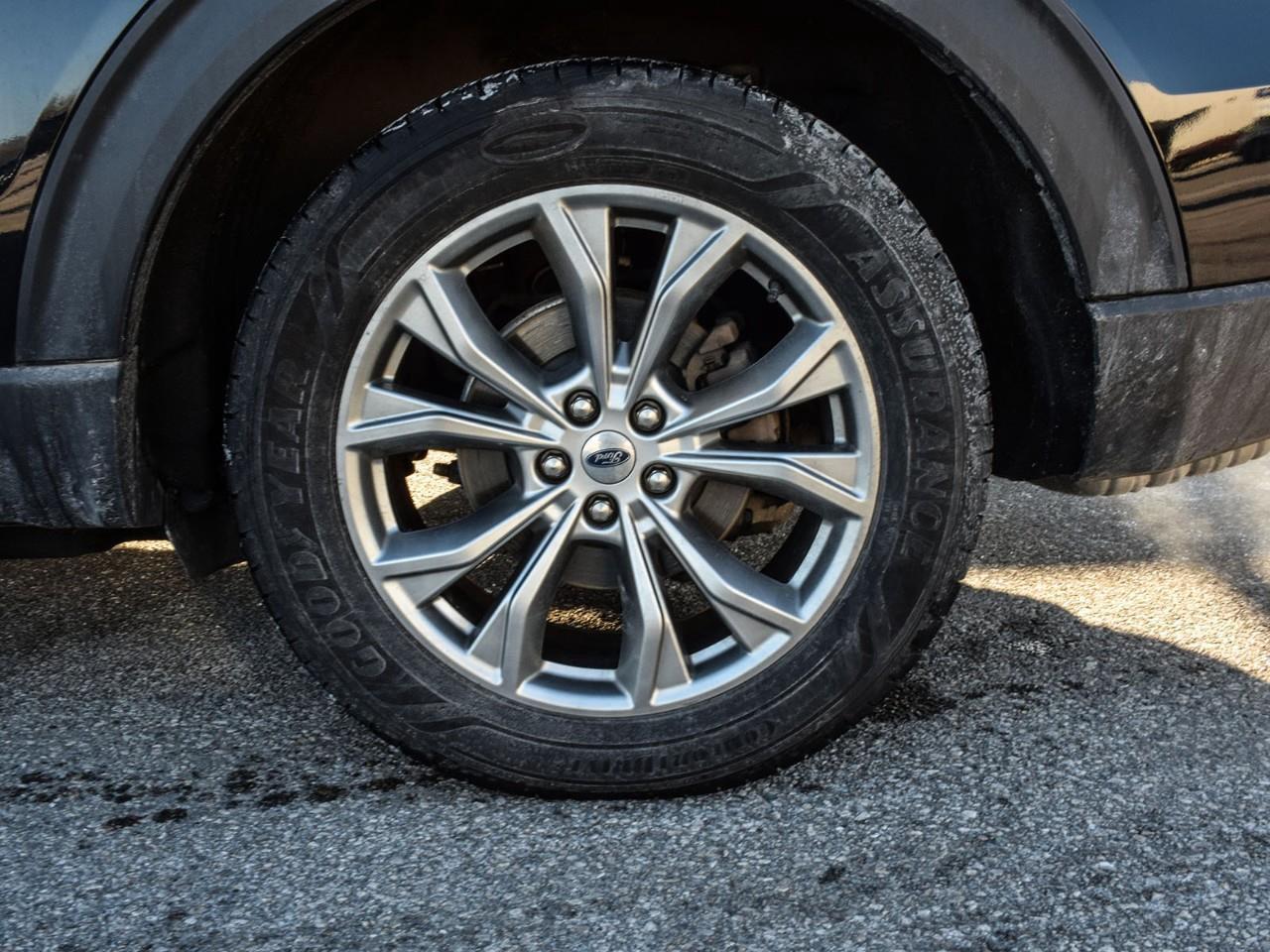 2020 Ford Explorer XLT Class II Tow   Panoroof   ACC + Lane Keep Photo