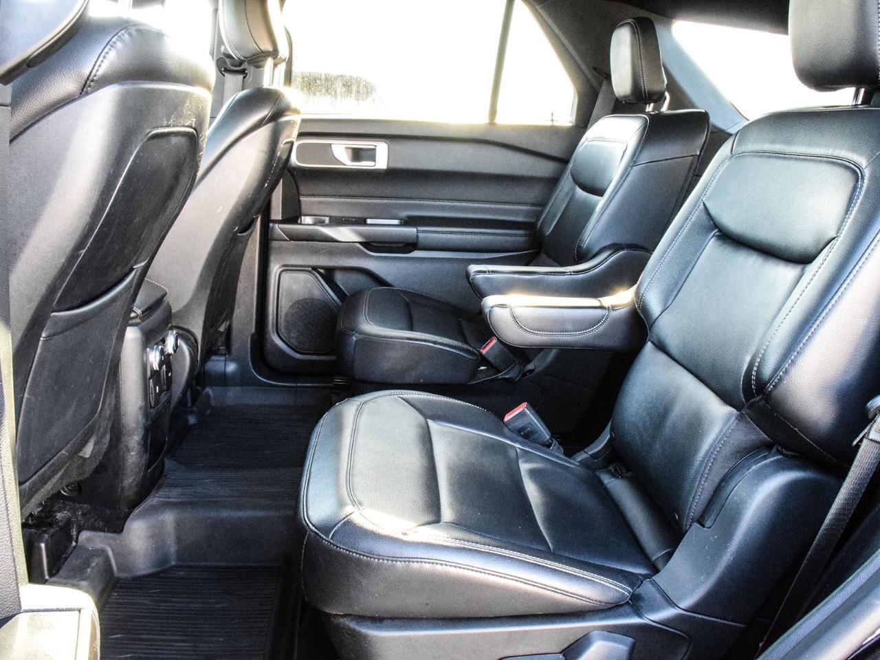 2020 Ford Explorer XLT Class II Tow   Panoroof   ACC + Lane Keep Photo