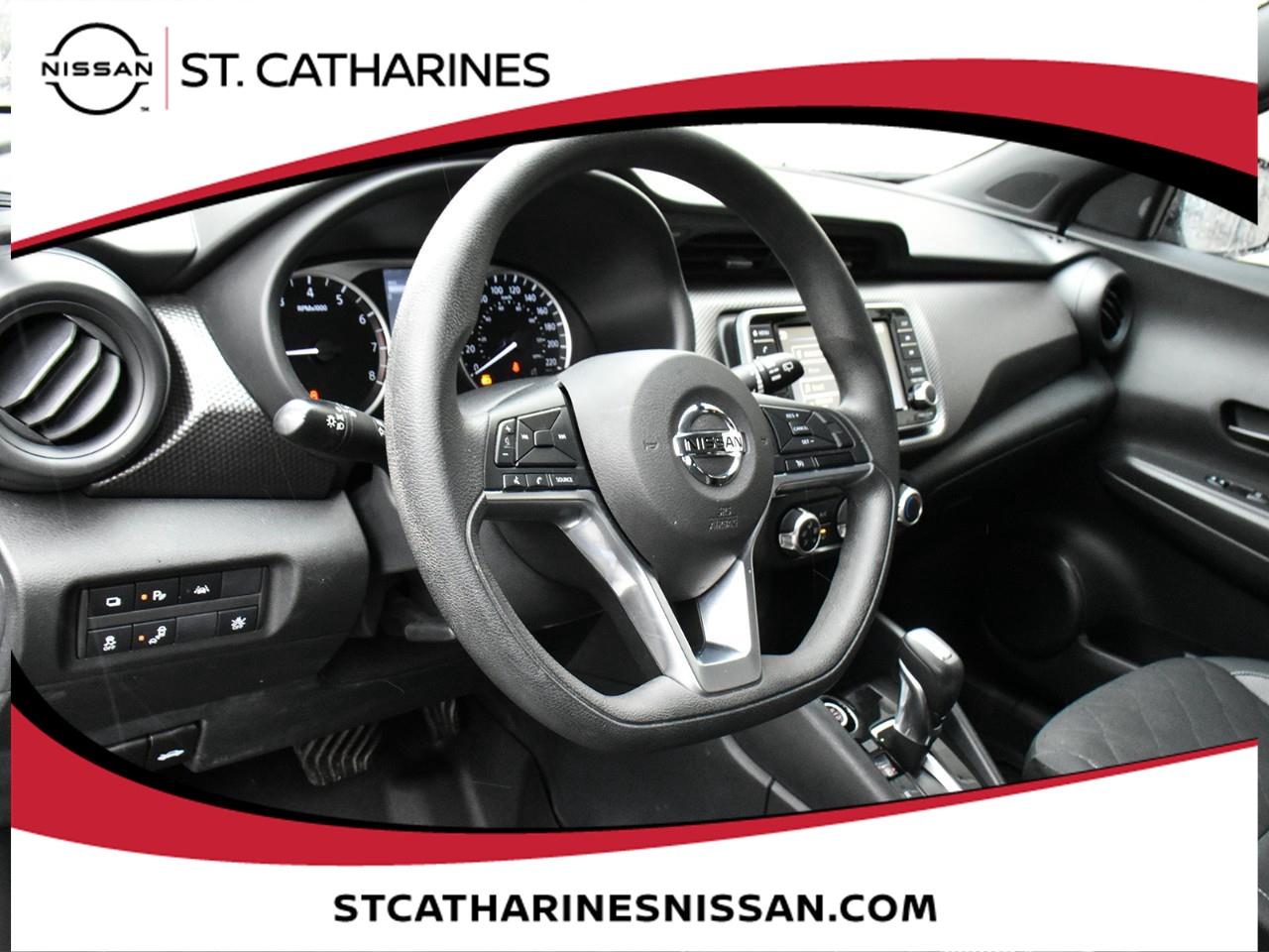 2020 Nissan Kicks S Photo