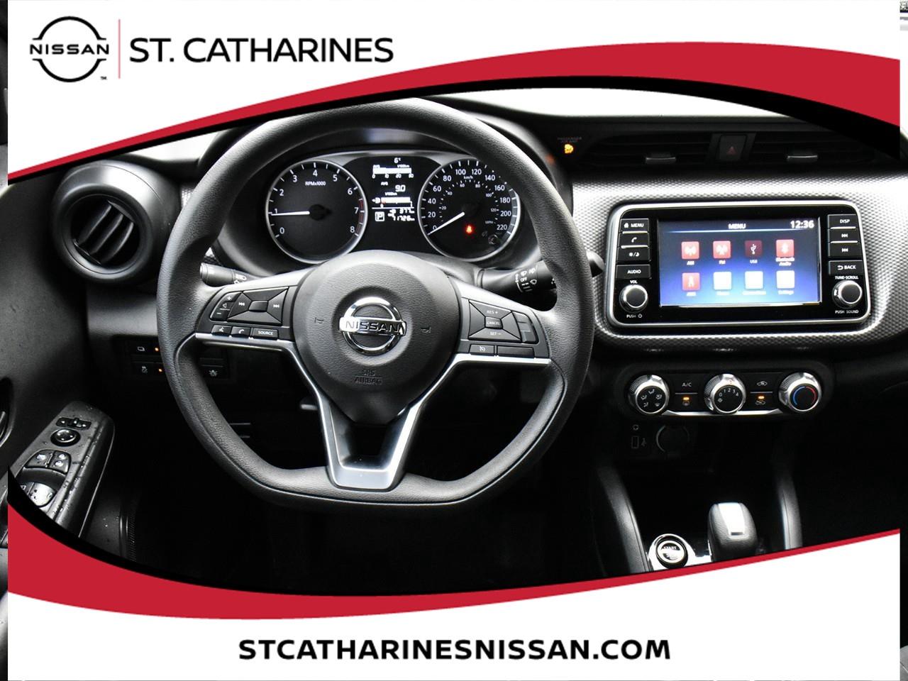 2020 Nissan Kicks S Photo