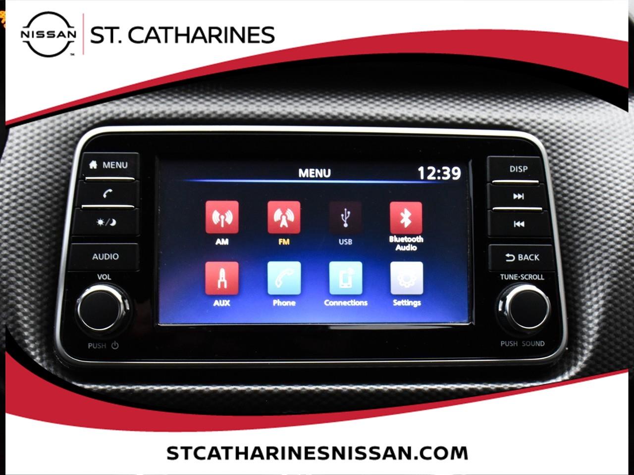 2020 Nissan Kicks S Photo