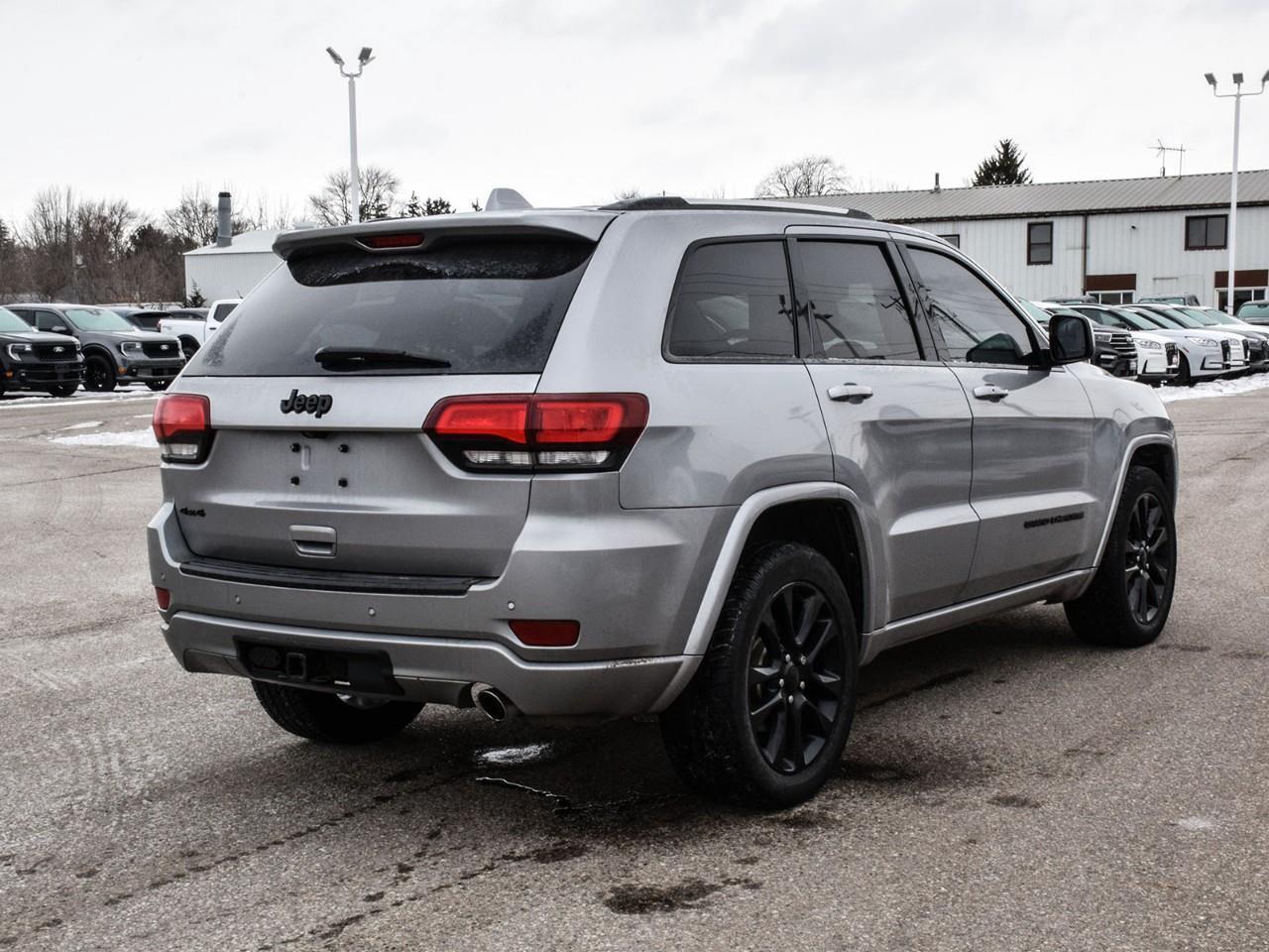 2019 Jeep Grand Cherokee Laredo Sunroof   Trailer Tow   Navigation Photo