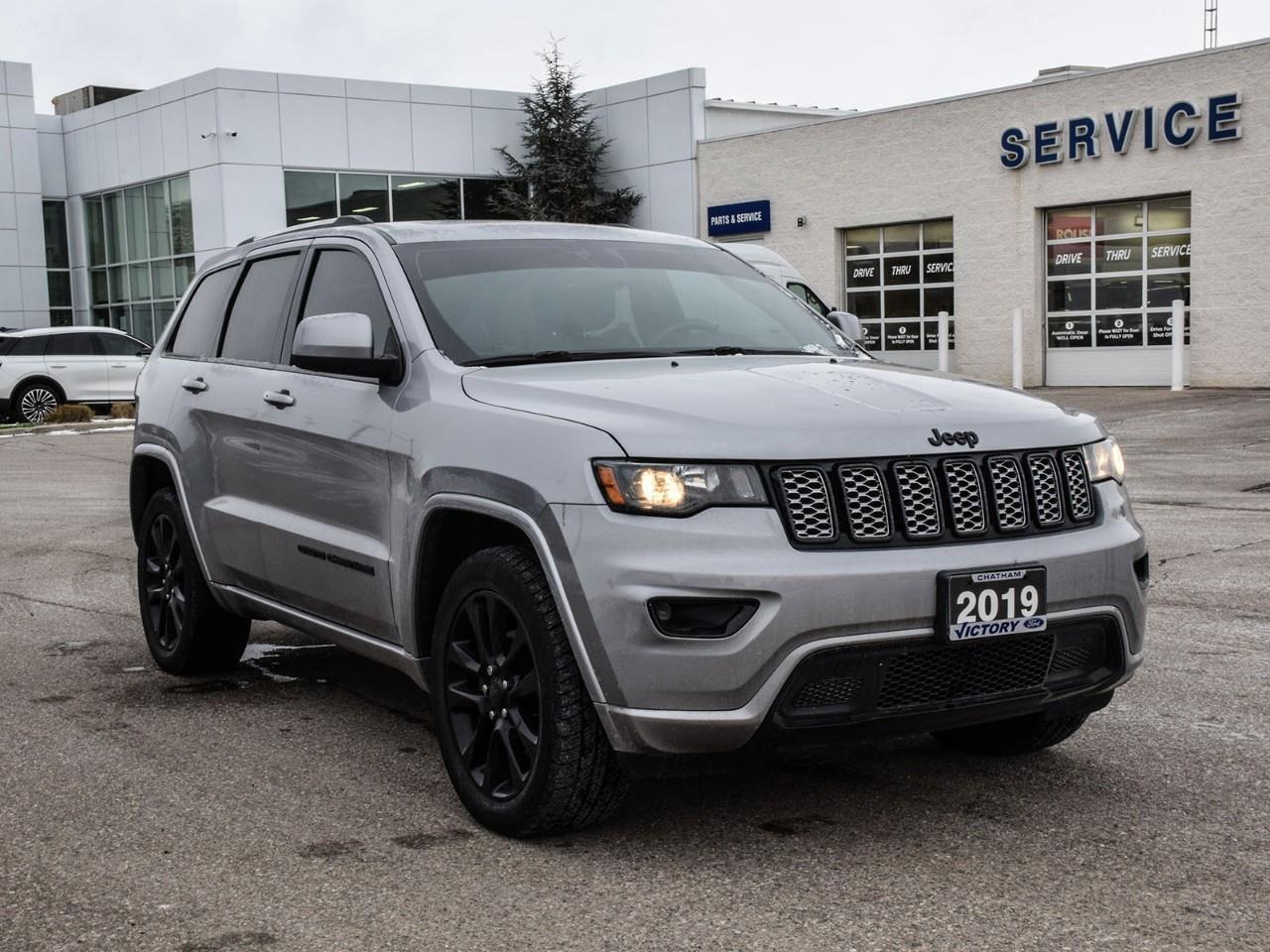 2019 Jeep Grand Cherokee Laredo Sunroof   Trailer Tow   Navigation Photo