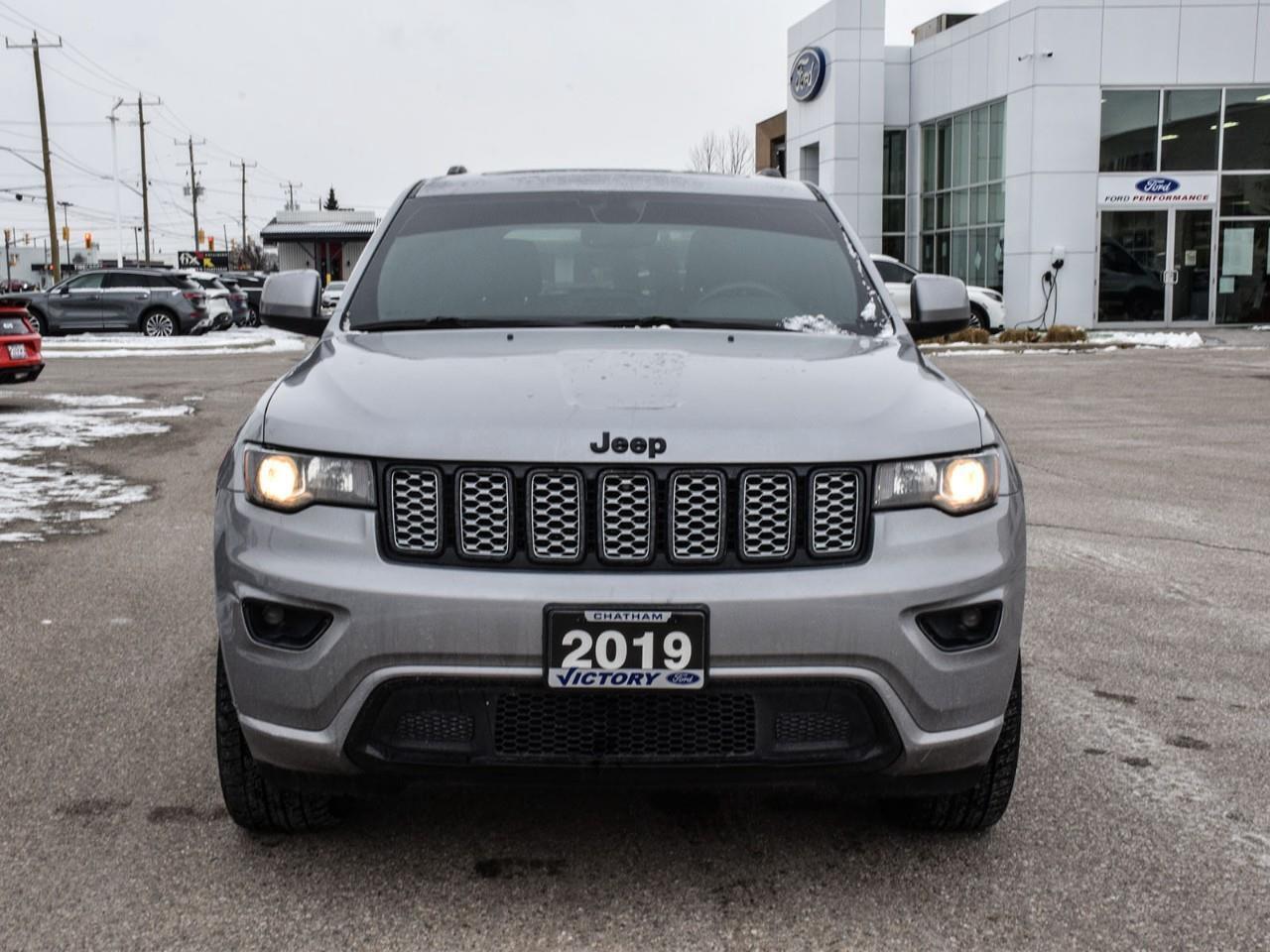2019 Jeep Grand Cherokee Laredo Sunroof   Trailer Tow   Navigation Photo