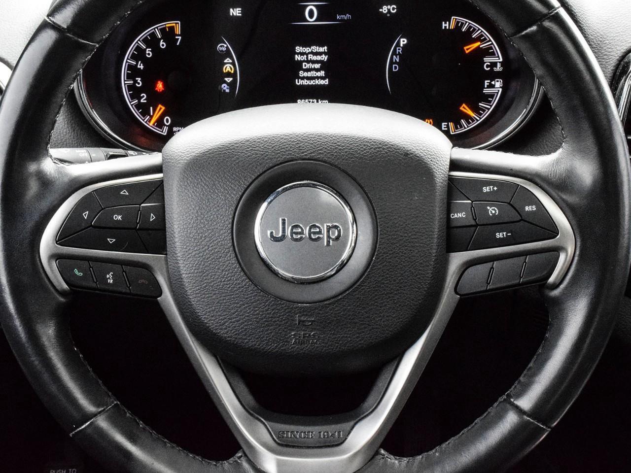 2019 Jeep Grand Cherokee Laredo Sunroof   Trailer Tow   Navigation Photo