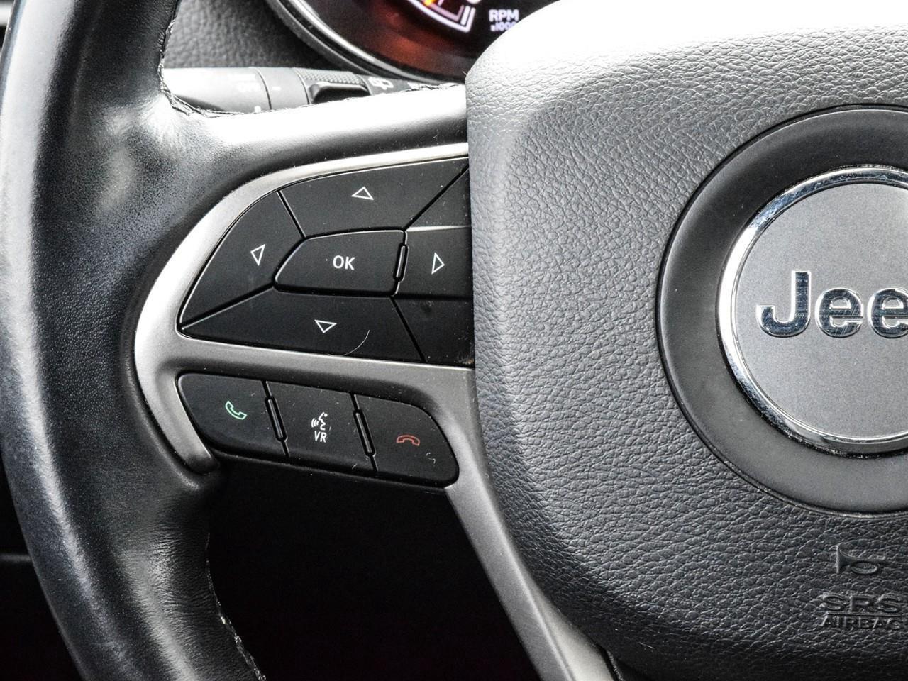 2019 Jeep Grand Cherokee Laredo Sunroof   Trailer Tow   Navigation Photo