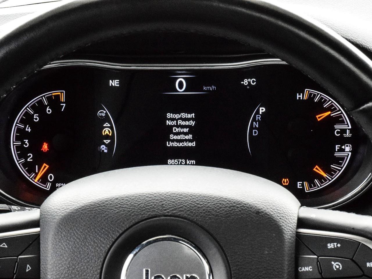 2019 Jeep Grand Cherokee Laredo Sunroof   Trailer Tow   Navigation Photo