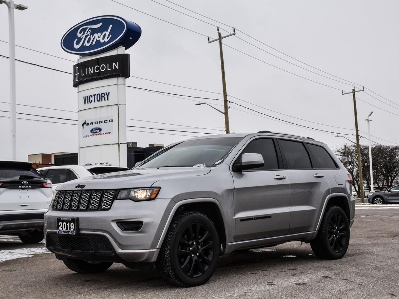 2019 Jeep Grand Cherokee Laredo Sunroof   Trailer Tow   Navigation Photo
