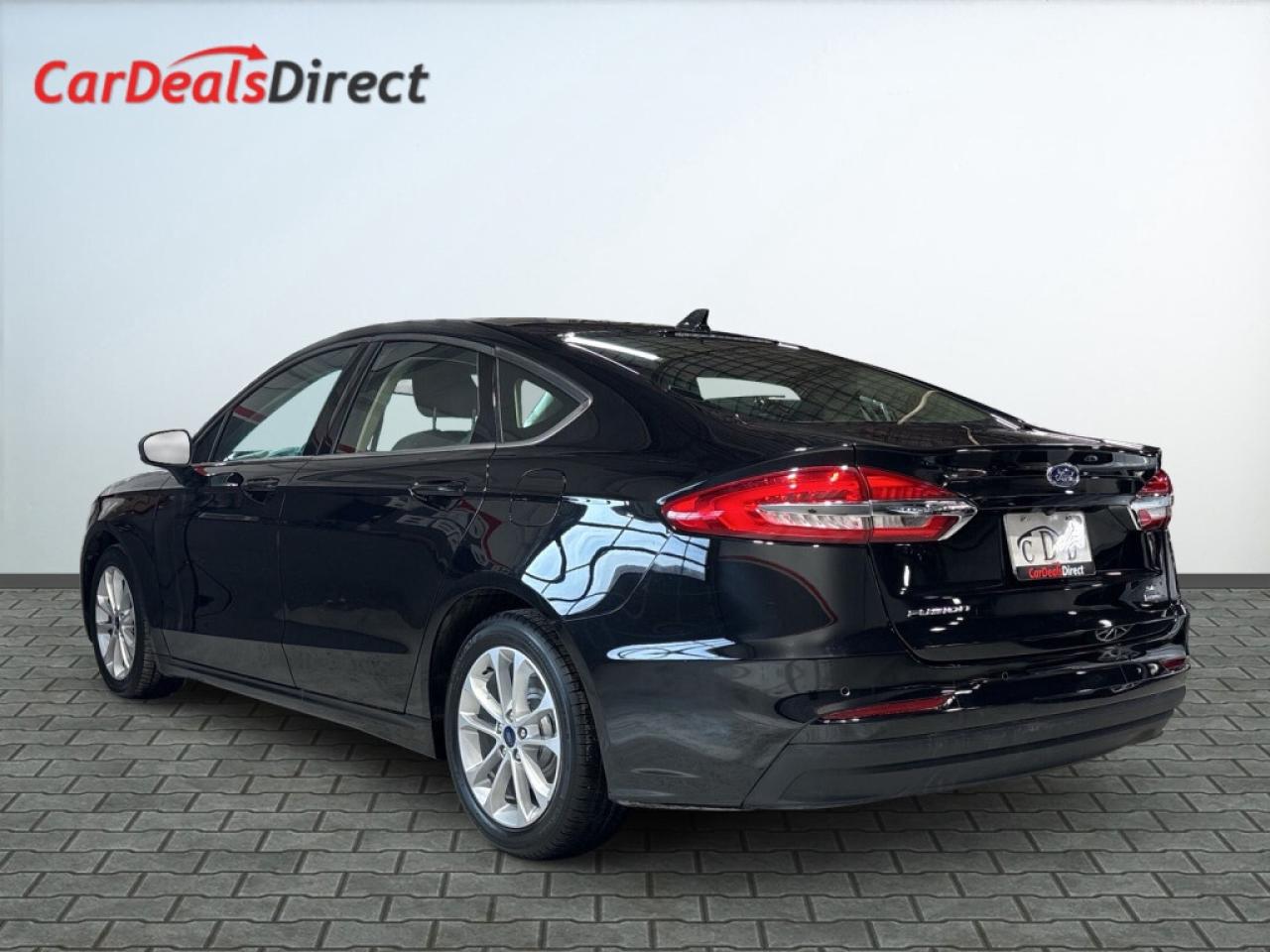 2020 Ford Fusion Hybrid SE /NAVI/Back Up Cam/Bluetooth/Heated Seats/Comple Photo