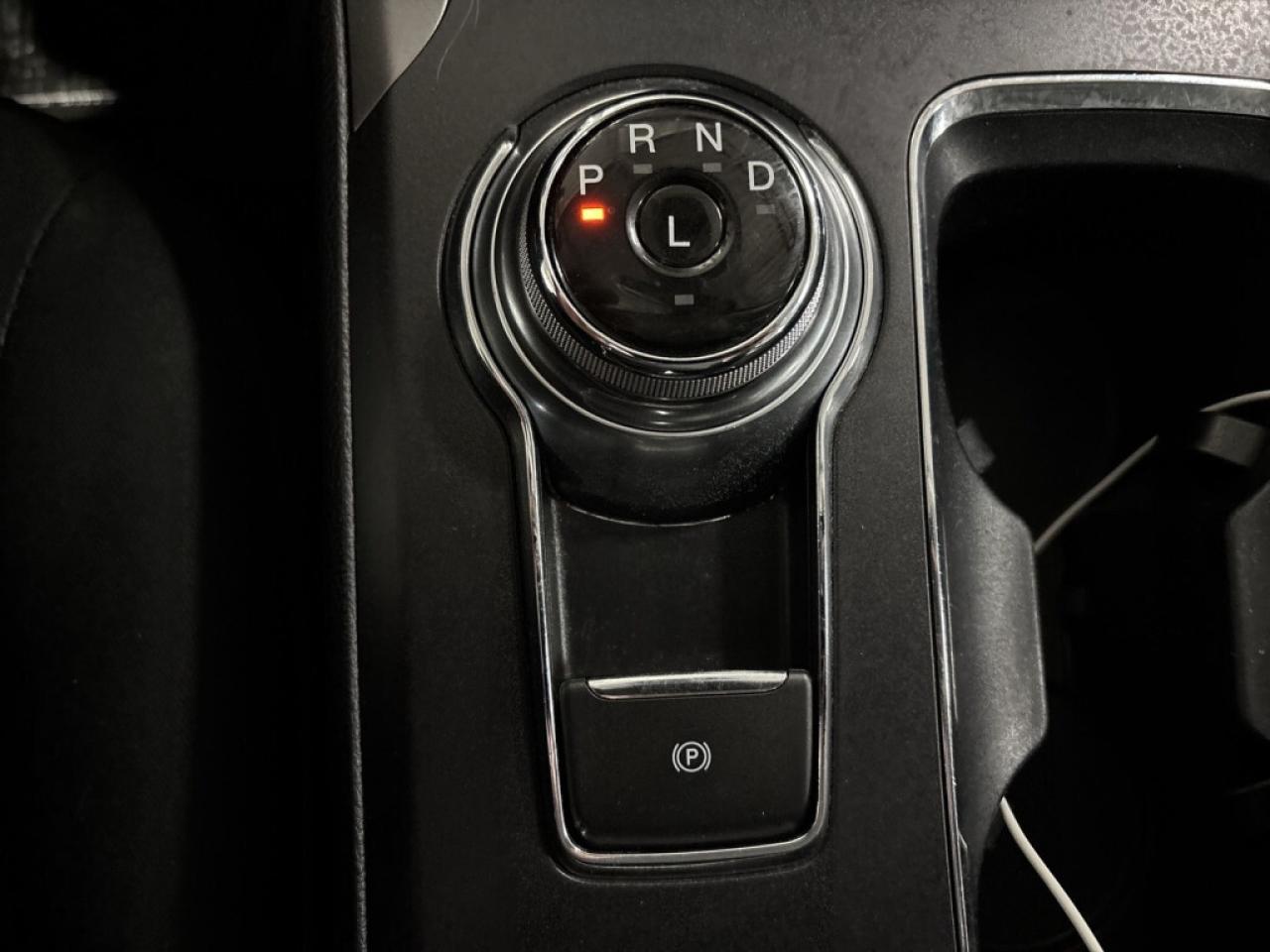 2020 Ford Fusion Hybrid SE /NAVI/Back Up Cam/Bluetooth/Heated Seats/Comple Photo