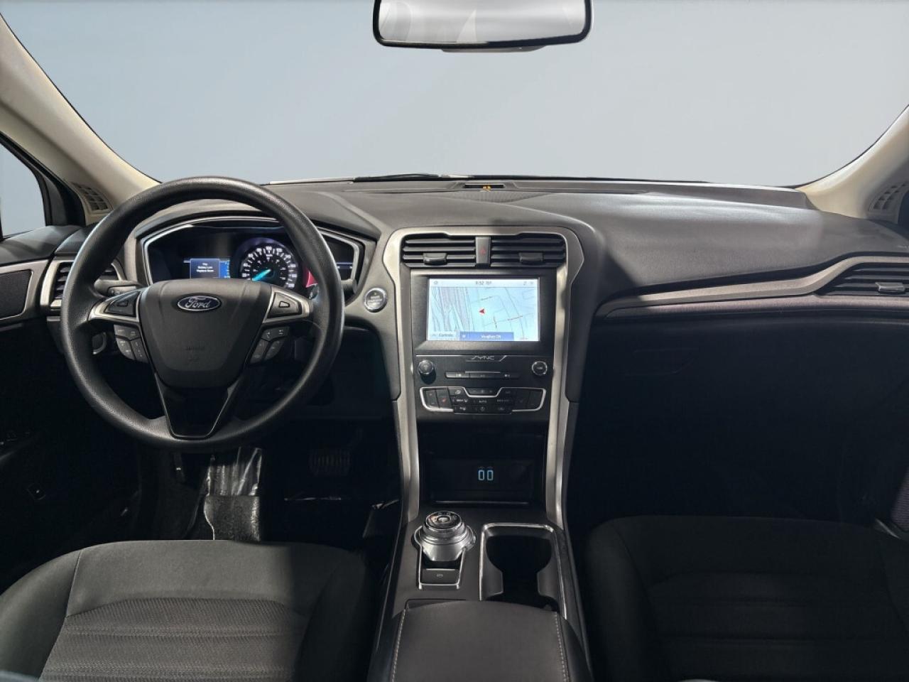 2020 Ford Fusion Hybrid SE /NAVI/Back Up Cam/Bluetooth/Heated Seats/Comple Photo