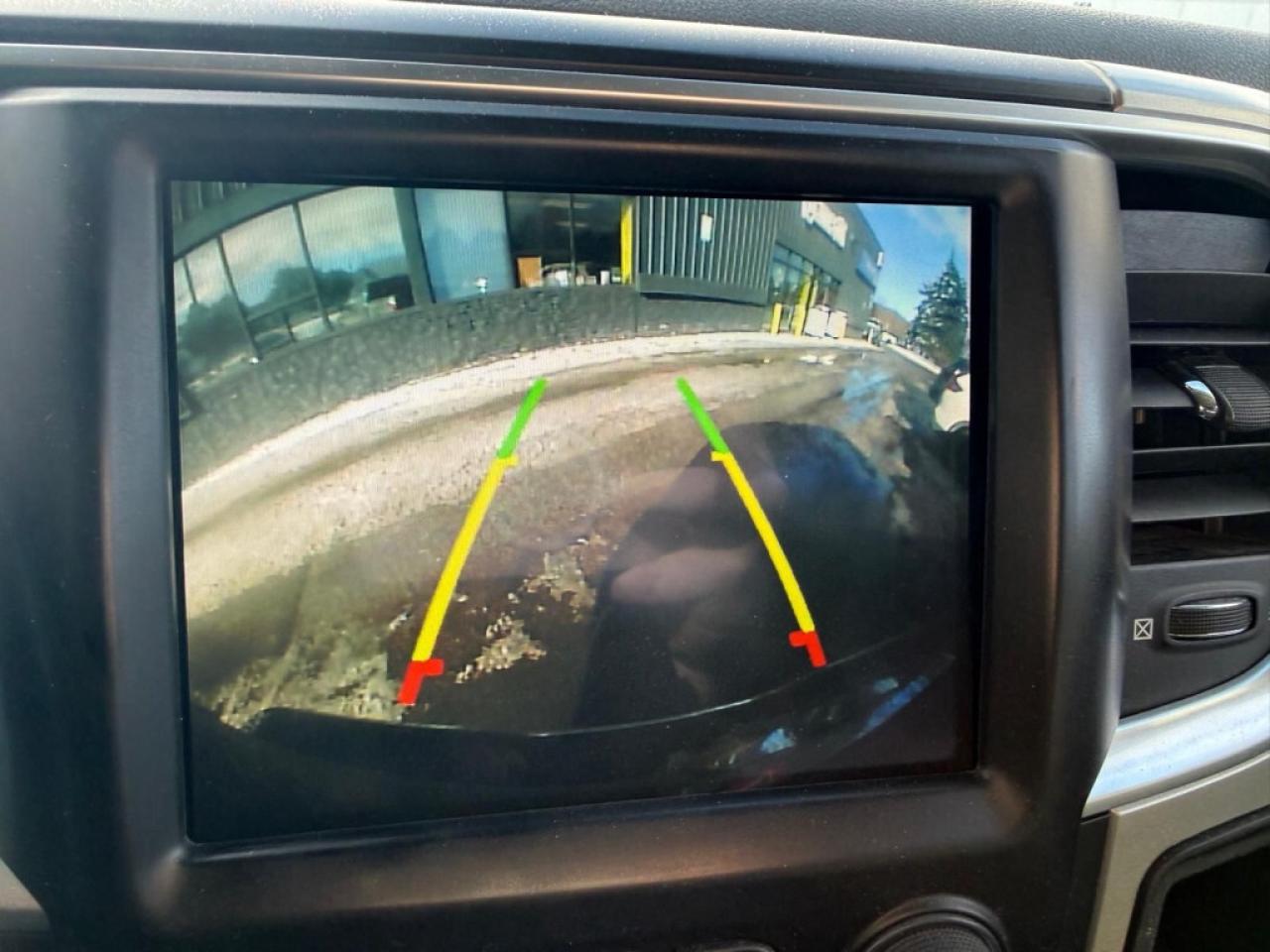 2018 RAM 1500 Big Horn AWD/Big Screen/NAVI/B Cam/ Clean Carfax Photo