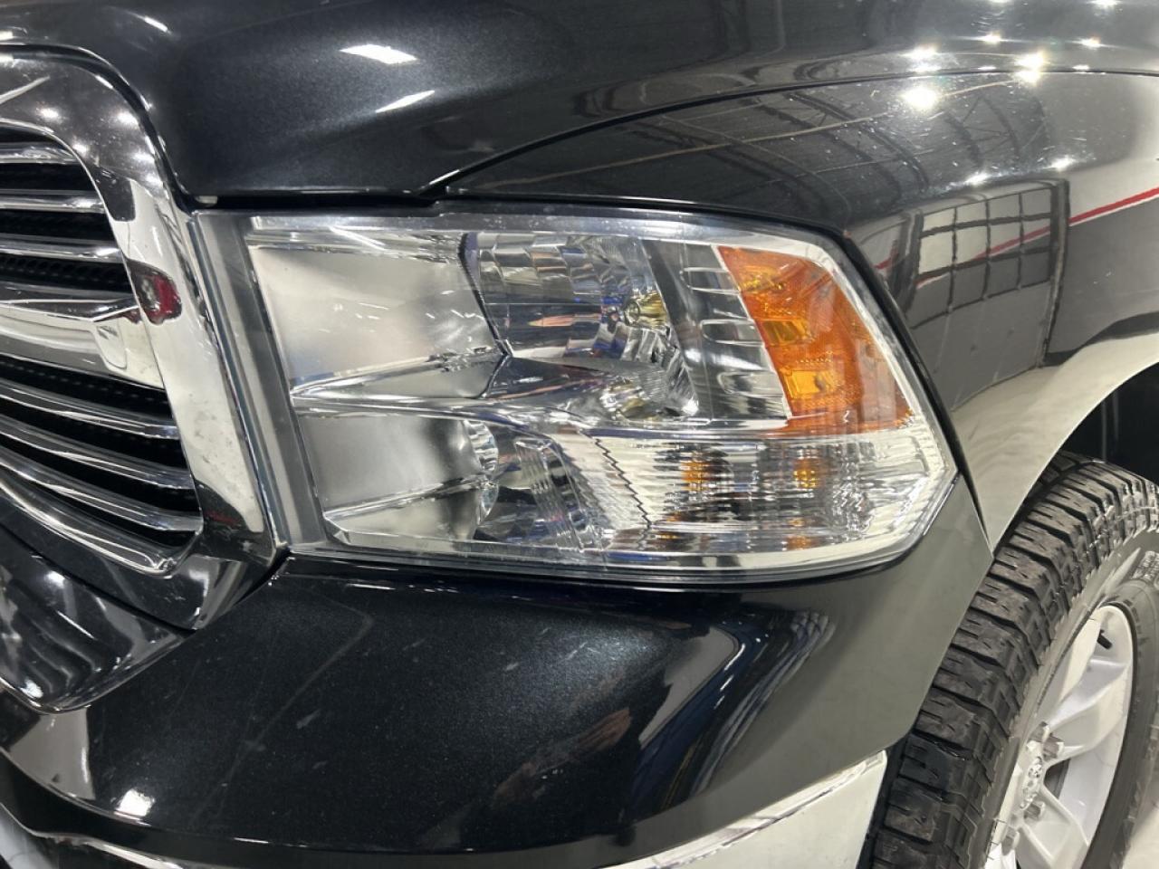 2018 RAM 1500 Big Horn AWD/Big Screen/NAVI/B Cam/ Clean Carfax Photo