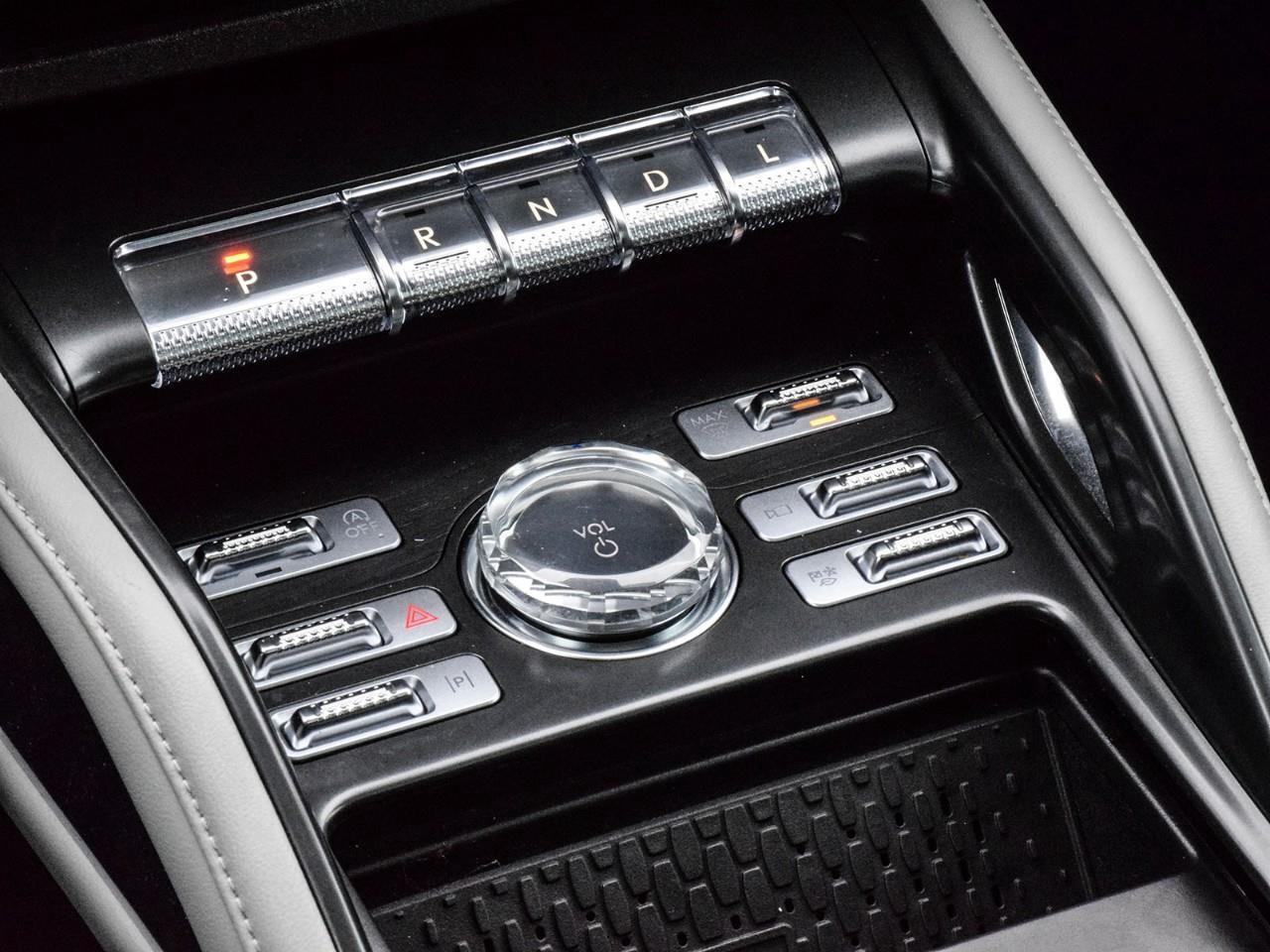 2025 Lincoln Nautilus Reserve 203A   Lease Me! Photo