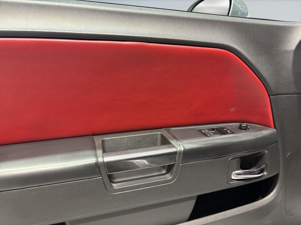 2014 Dodge Challenger SXT /Leather/NAVI/Android Car Play/B Cam/Clean Car Photo