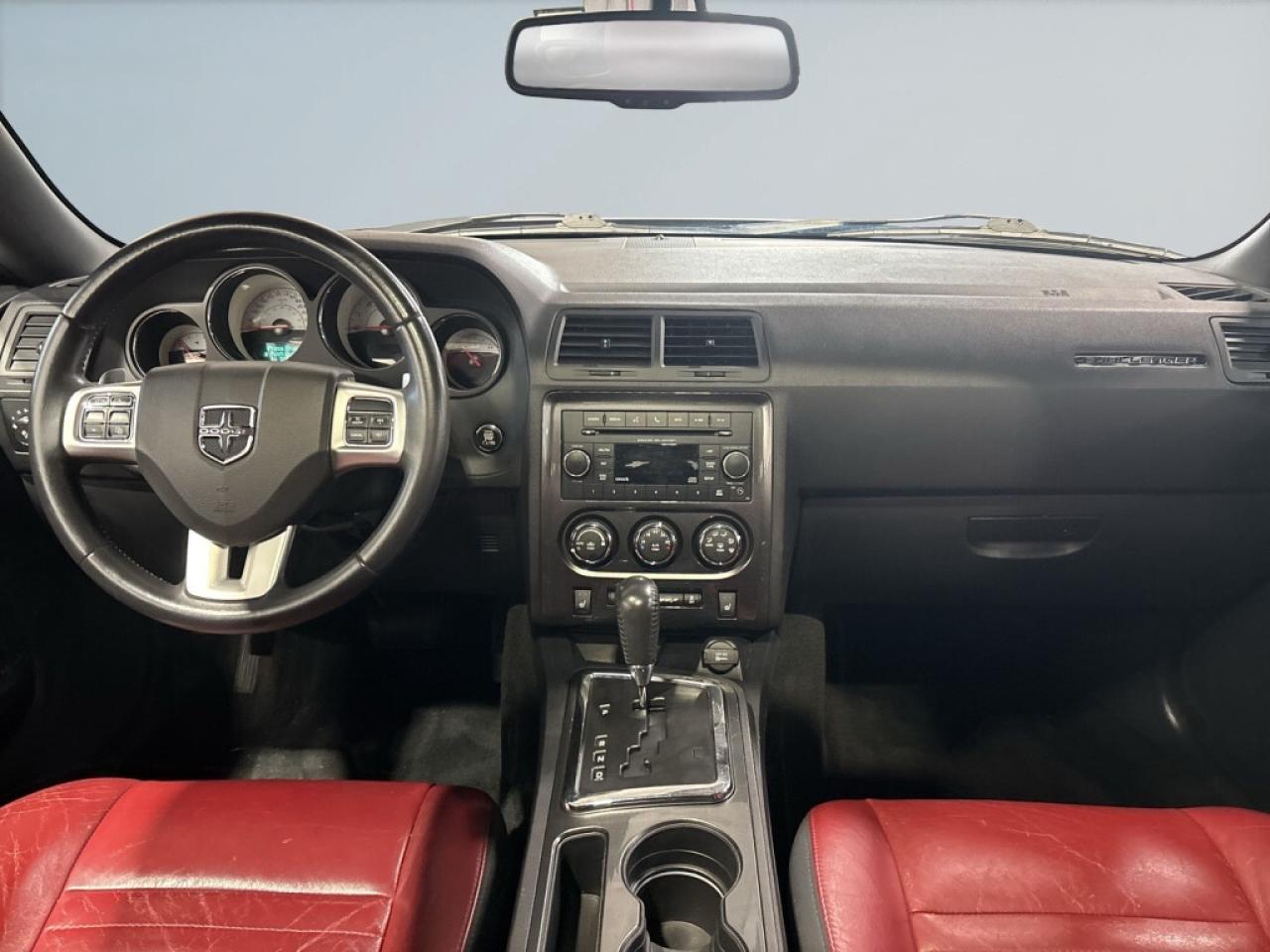 2014 Dodge Challenger SXT /Leather/NAVI/Android Car Play/B Cam/Clean Car Photo