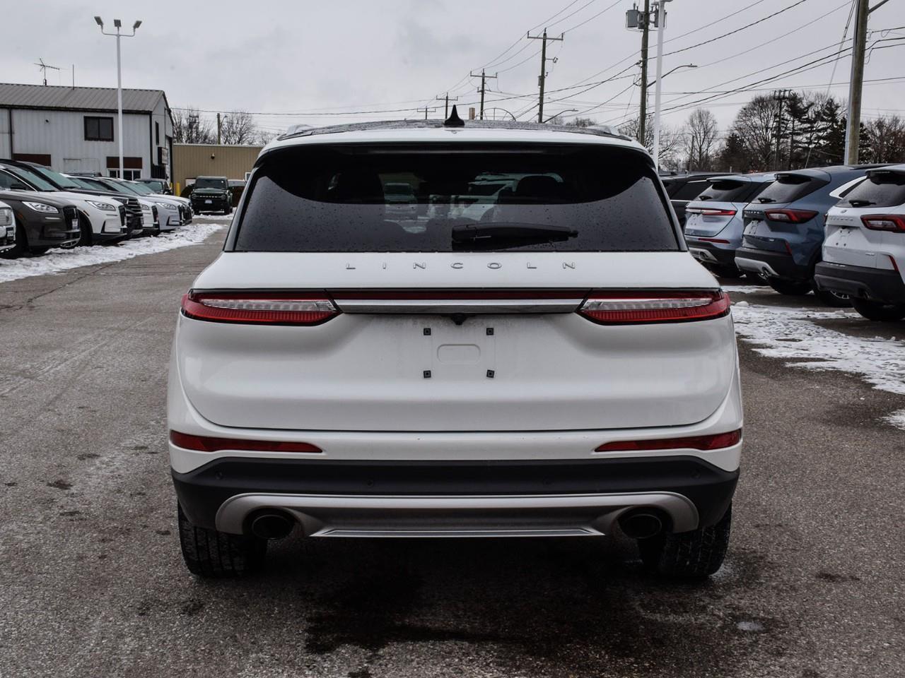 2022 Lincoln Corsair Reserve Panoroof   ACC + Lane Keeping Aid Photo4