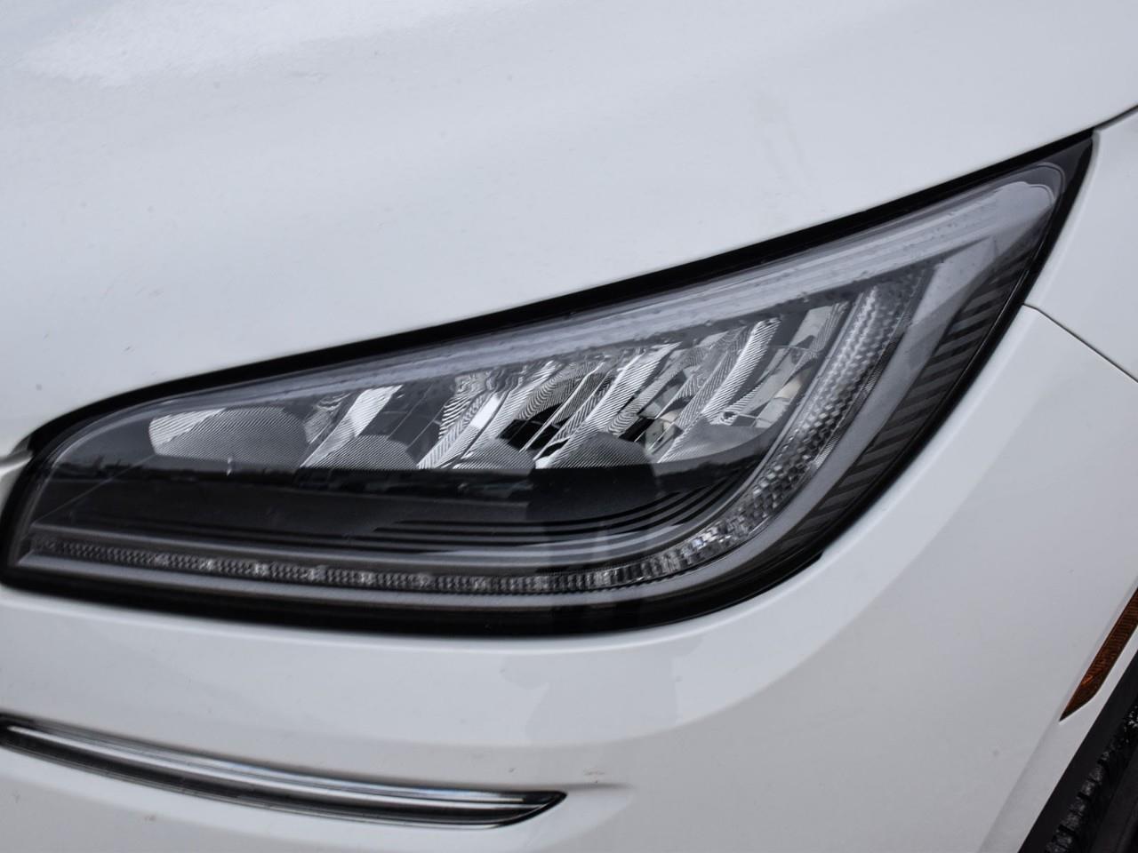 2022 Lincoln Corsair Reserve Panoroof   ACC + Lane Keeping Aid Photo