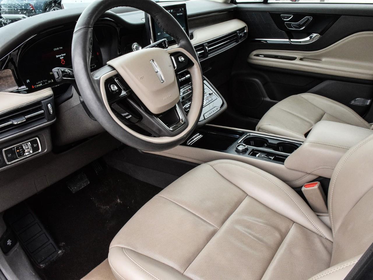 2022 Lincoln Corsair Reserve Panoroof   ACC + Lane Keeping Aid Photo