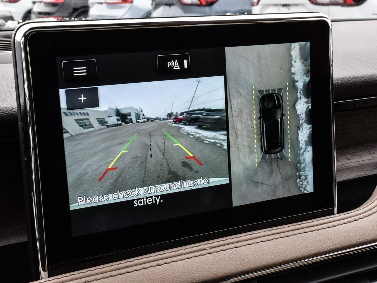 2022 Lincoln Corsair Reserve Panoroof   ACC + Lane Keeping Aid Photo