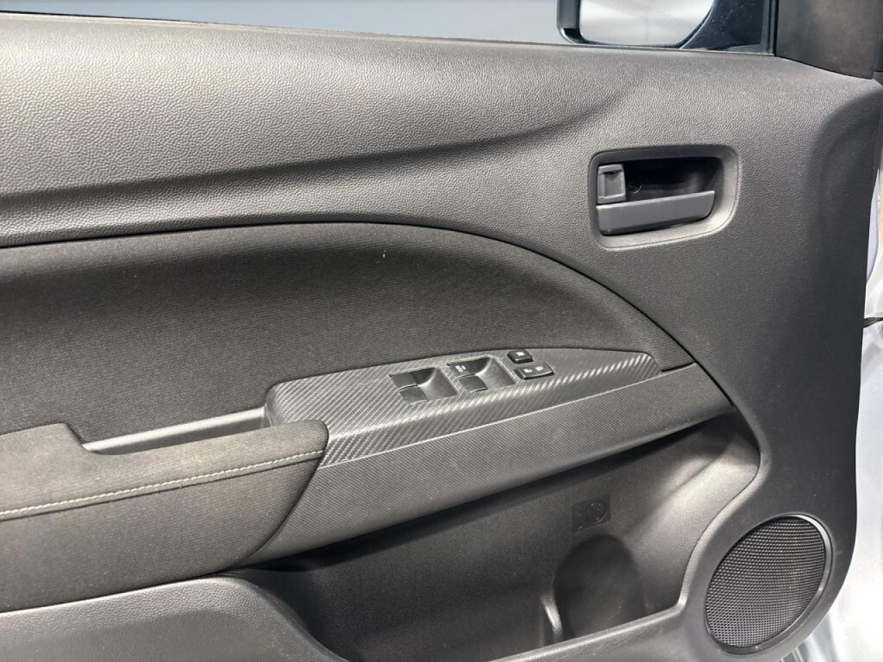 2022 Mitsubishi Mirage SE/Clean Carfax/Immaculate Condition/Back Up Cam/ Photo