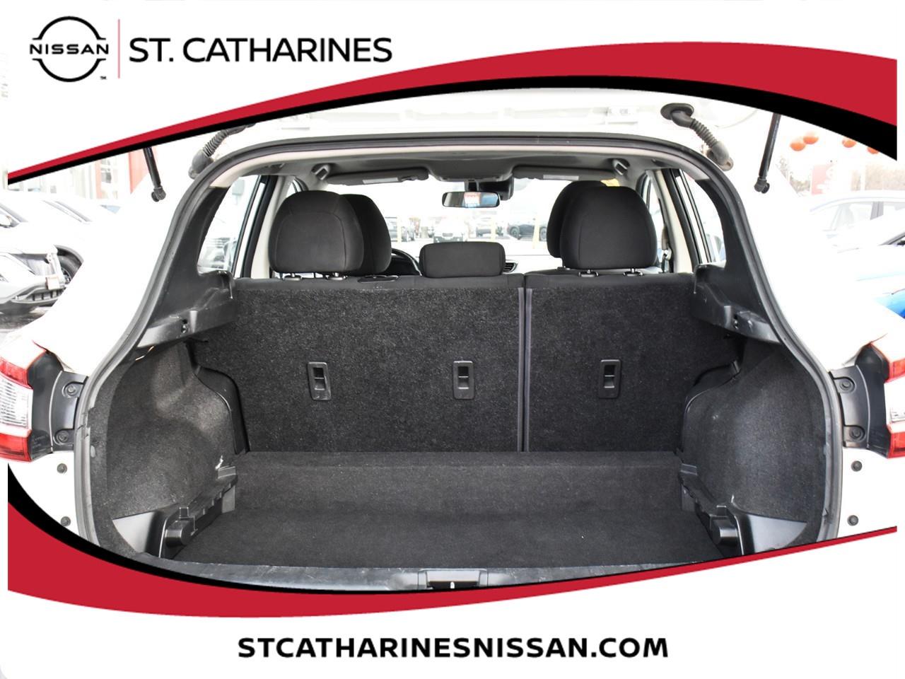 2022 Nissan Qashqai SV Photo