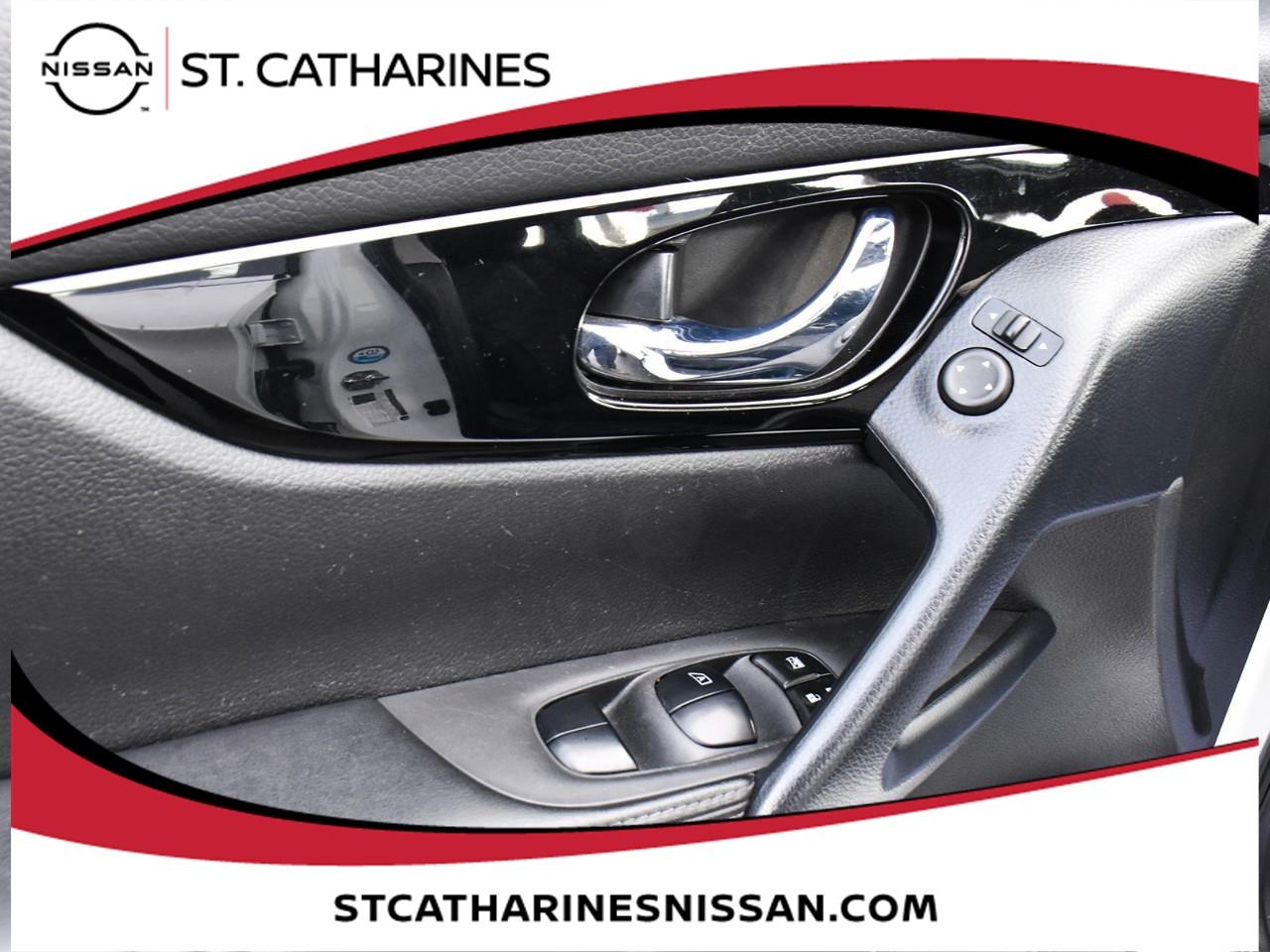 2022 Nissan Qashqai SV Photo