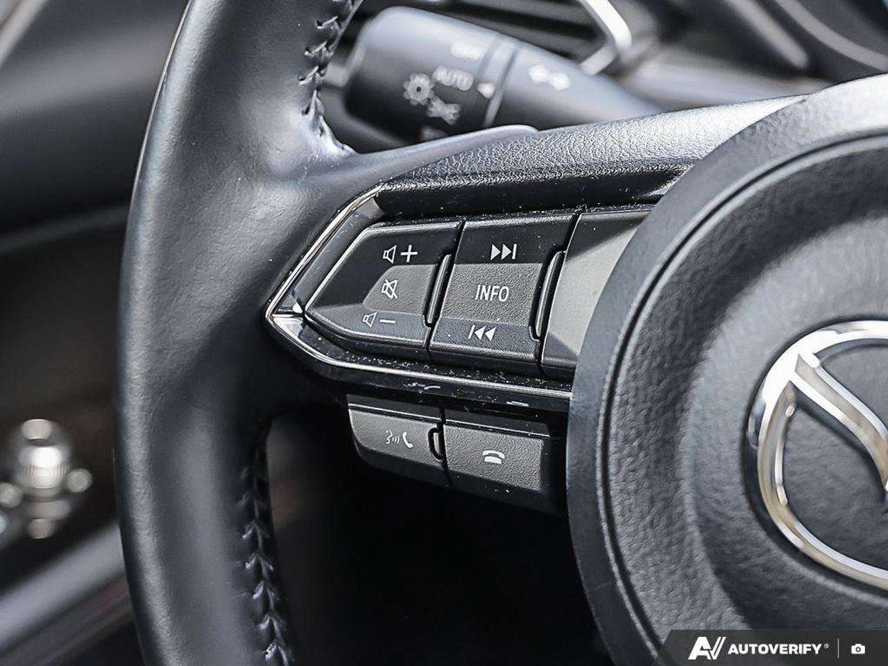 2023 Mazda CX-5 ONE-OWNER, ACCIDENT-FREE, AWD, LEATHER, BOSE Photo