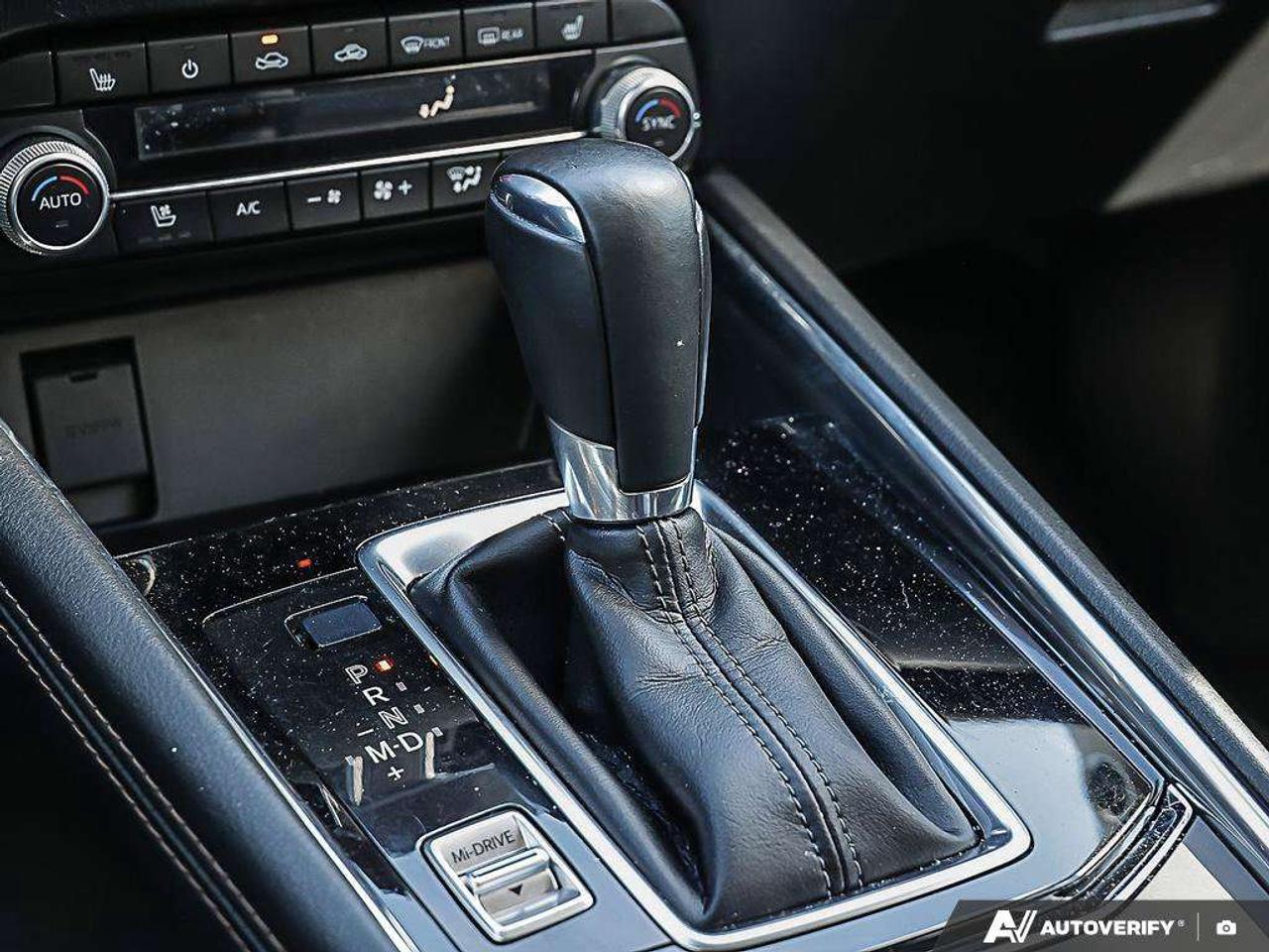 2023 Mazda CX-5 ONE-OWNER, ACCIDENT-FREE, AWD, LEATHER, BOSE Photo