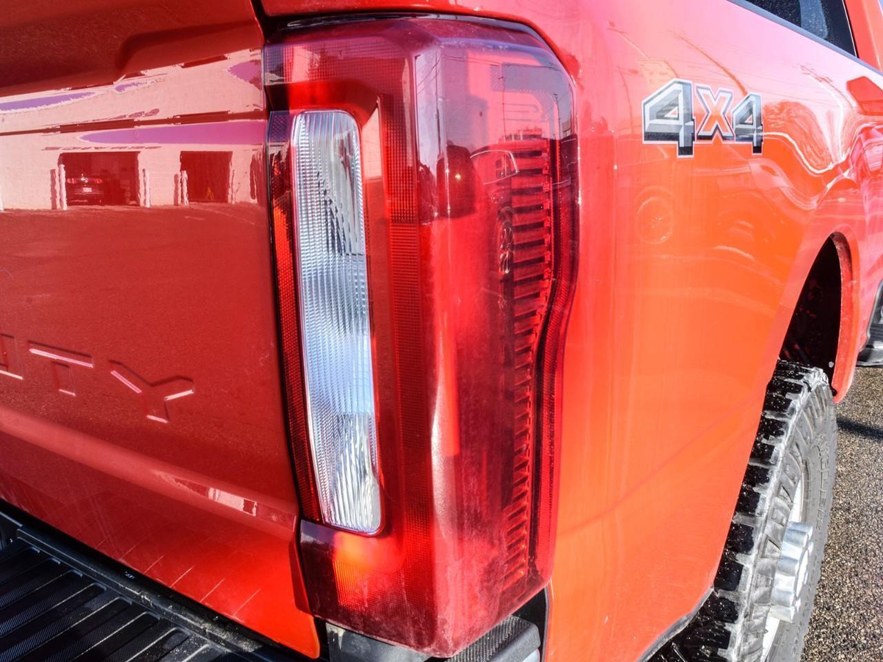 2023 Ford F-250 XL 7.3L V8   FX4 Off-Road Photo