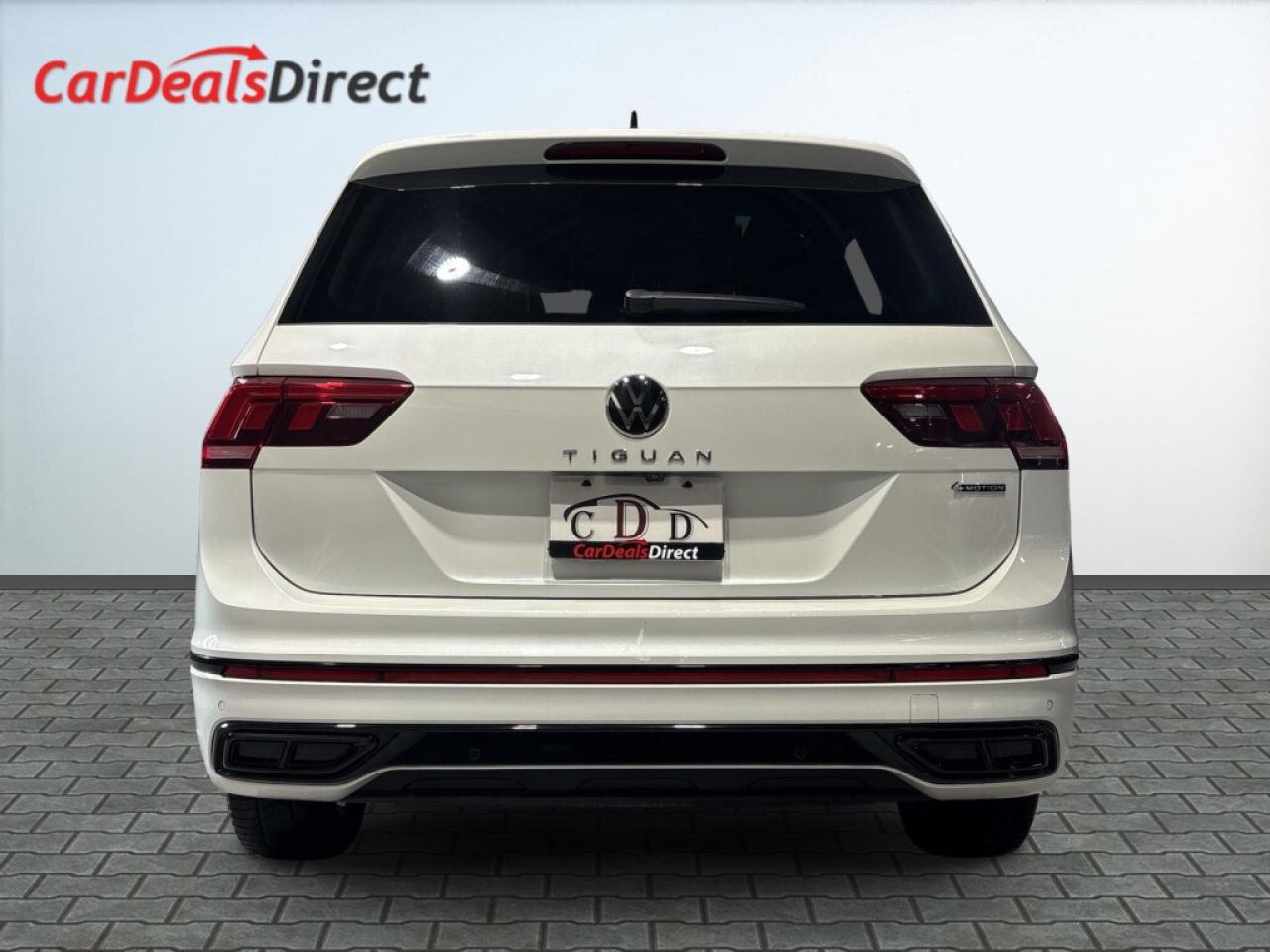 2022 Volkswagen Tiguan R-Line/ Panoroof/NAVI/Leather/ Android Carplay/Rem Photo4