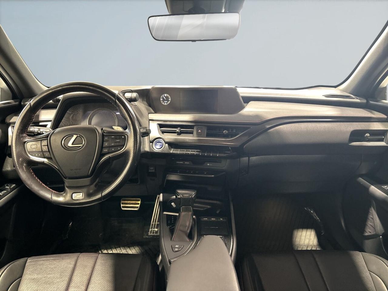 2019 Lexus UX 250H F Sport PKG AWD / Drive Assist / Lane Departure / Photo
