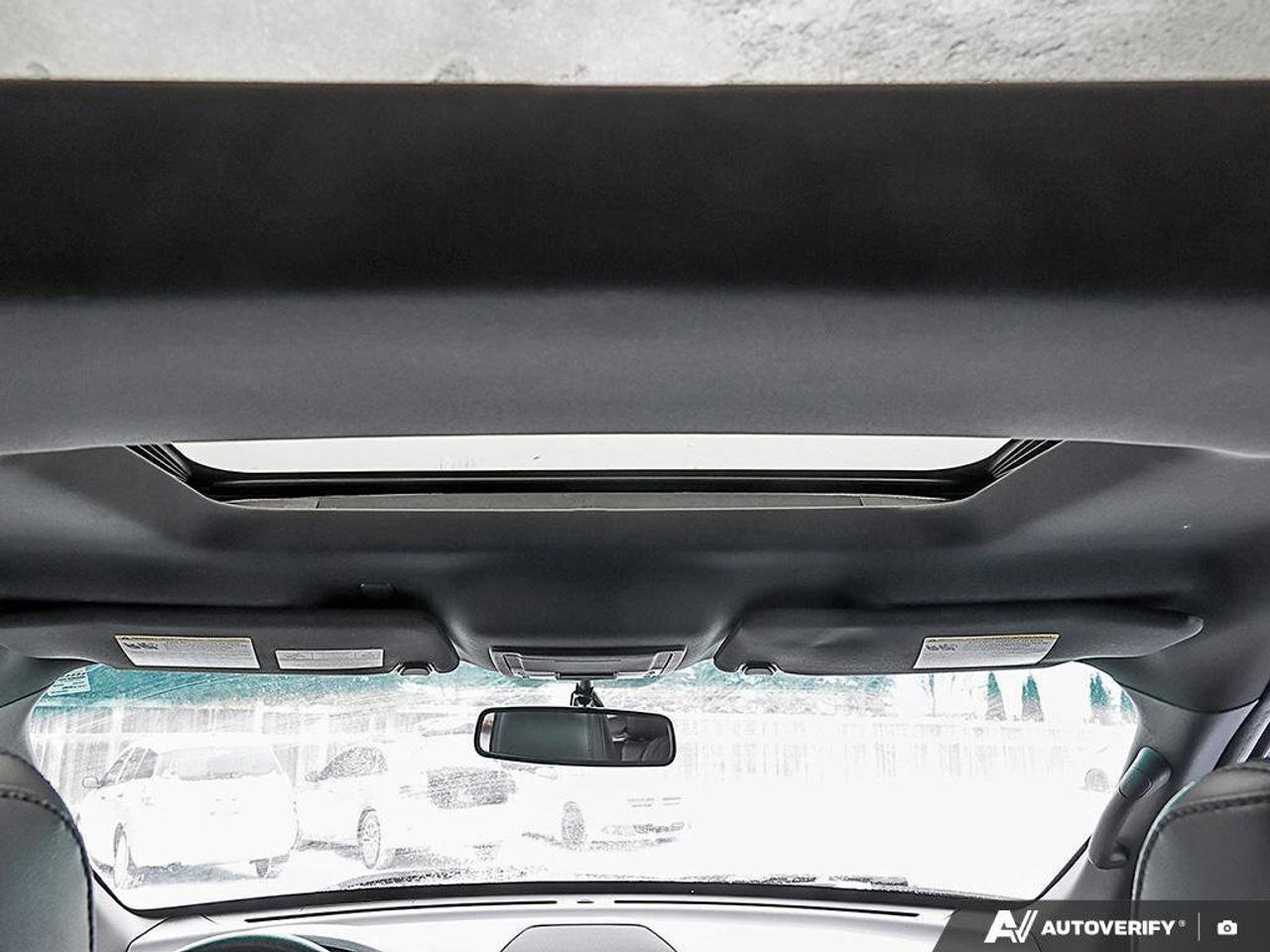 2014 Ford Explorer XLTXLT, 3.5L V6, FWD, ALLOYS, LEATHER, 7-PASSENGER Photo