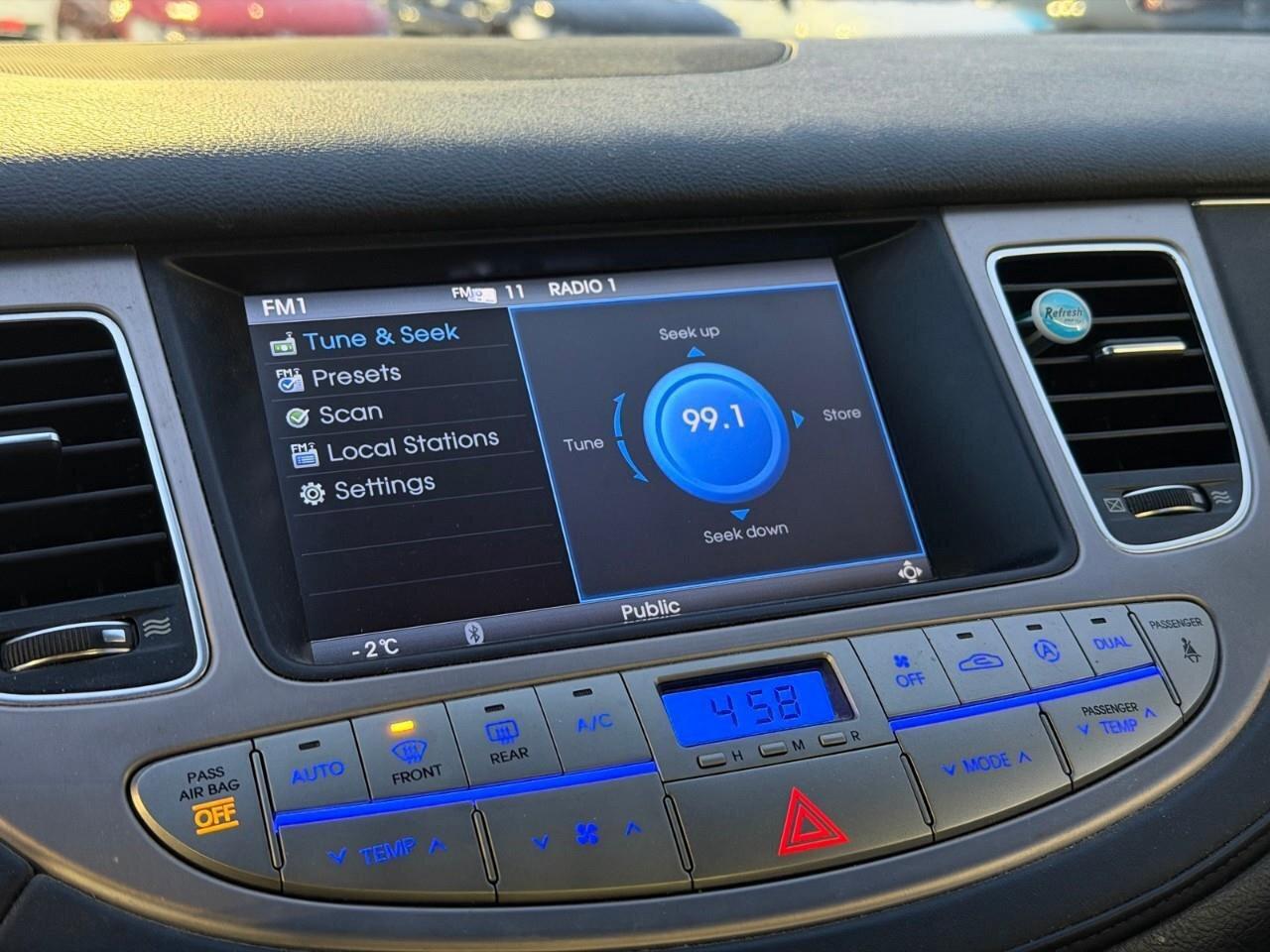 2013 Hyundai Genesis Sedan w/Technology PkgAS-TRADED, HTD + CLD SEATS, TECH P Photo