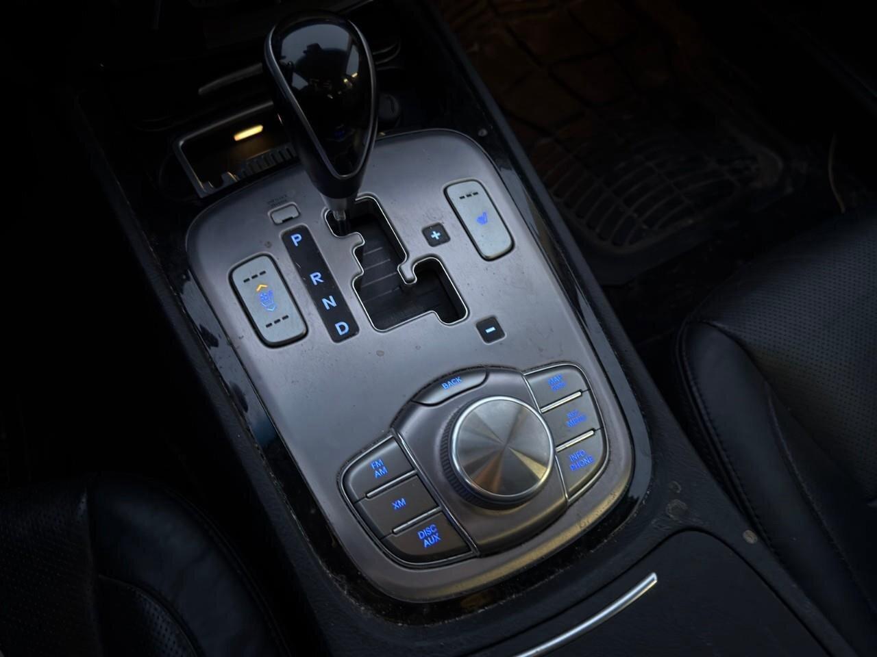 2013 Hyundai Genesis Sedan w/Technology PkgAS-TRADED, HTD + CLD SEATS, TECH P Photo