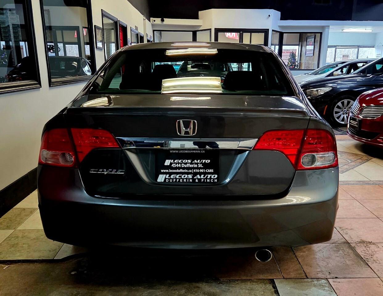 2011 Honda Civic SE Automatic Clean CarFax/Bluetooth/Sunroof Photo