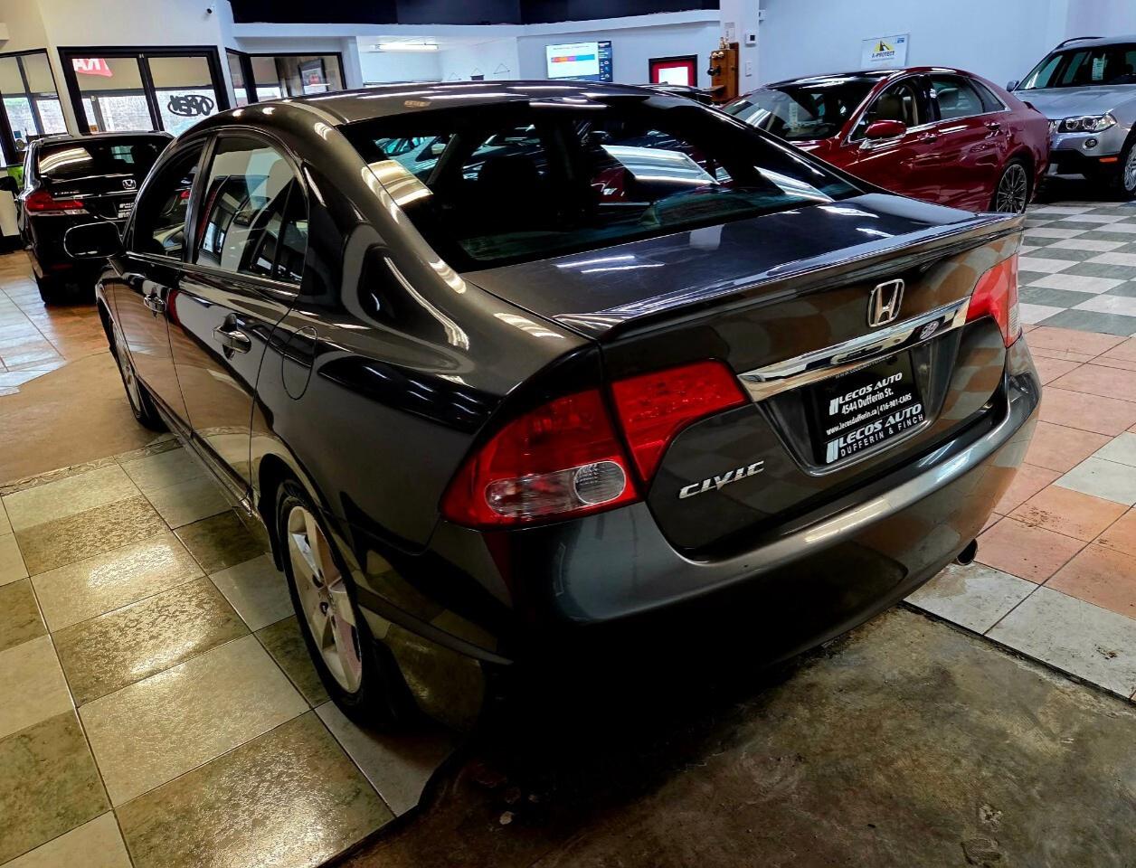 2011 Honda Civic SE Automatic Clean CarFax/Bluetooth/Sunroof Photo