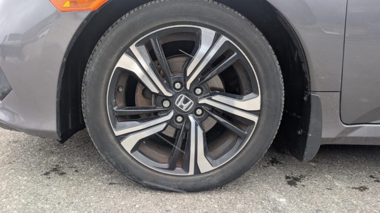 2017 Honda Civic Sedan Touring/Leather/Sunroof/NAVI/Drive Assist/ Blind S Photo