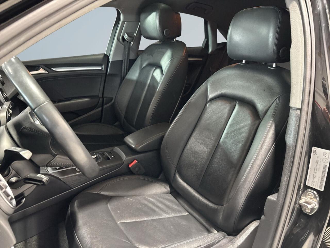 2020 Audi A3 Leather/NAVI/Sunroof/B Cam/ Bluetooth /Cruise Cont Photo