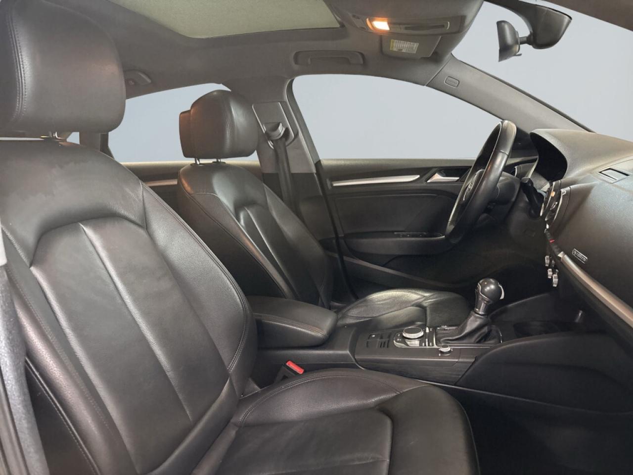 2020 Audi A3 Leather/NAVI/Sunroof/B Cam/ Bluetooth /Cruise Cont Photo